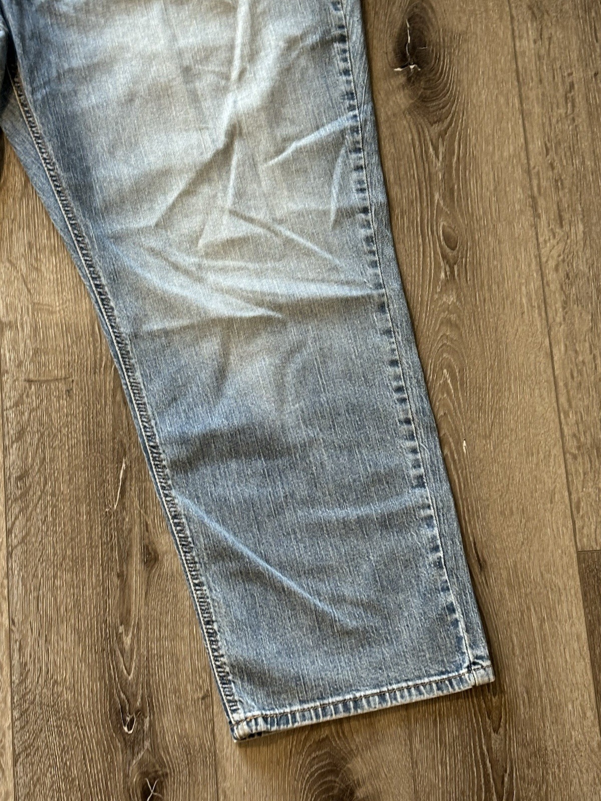 Levis 541 Athletic Taper Mens Jeans 54×32 Light Wash Blue Stretch Flex NEW READ