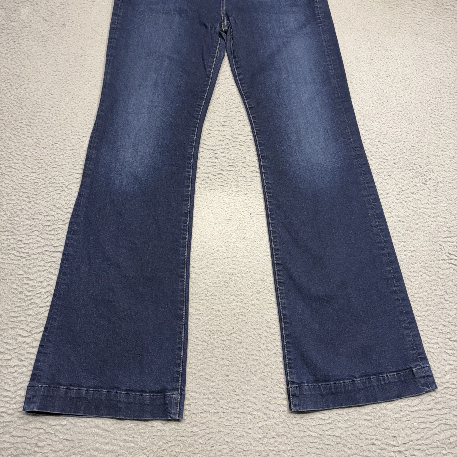 7 For All Mankind Dojo Jeans Womens 29 Blue Flare Mid Rise Dark Wash Denim Pants