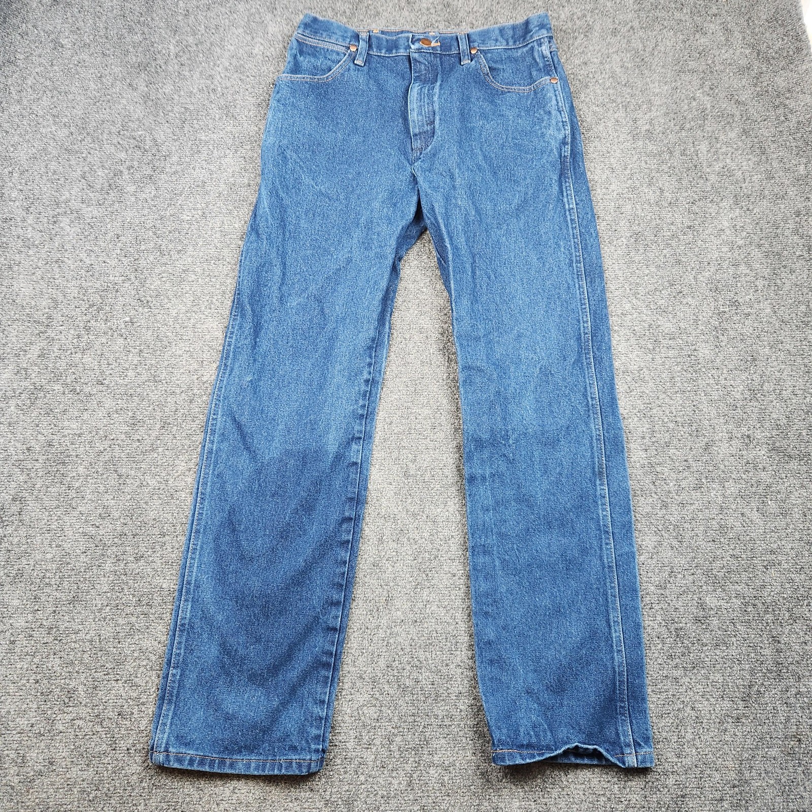 Wrangler 13MWZ Jeans Mens 30×31 Blue Medium Wash Cowboy Cut Straight Denim