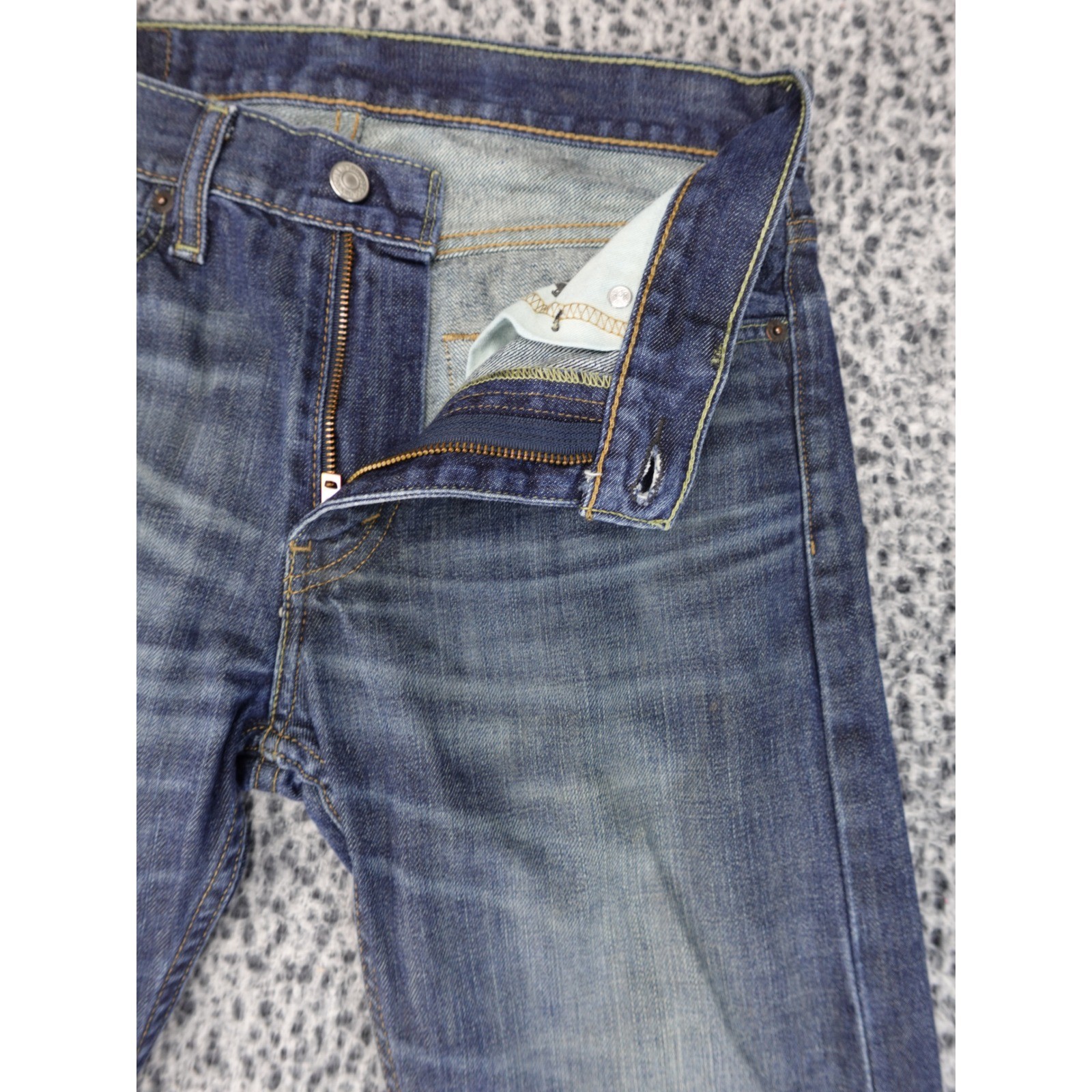 Levis 513 Slim Fit Mens Size 30 Blue Jeans Medium Wash Denim