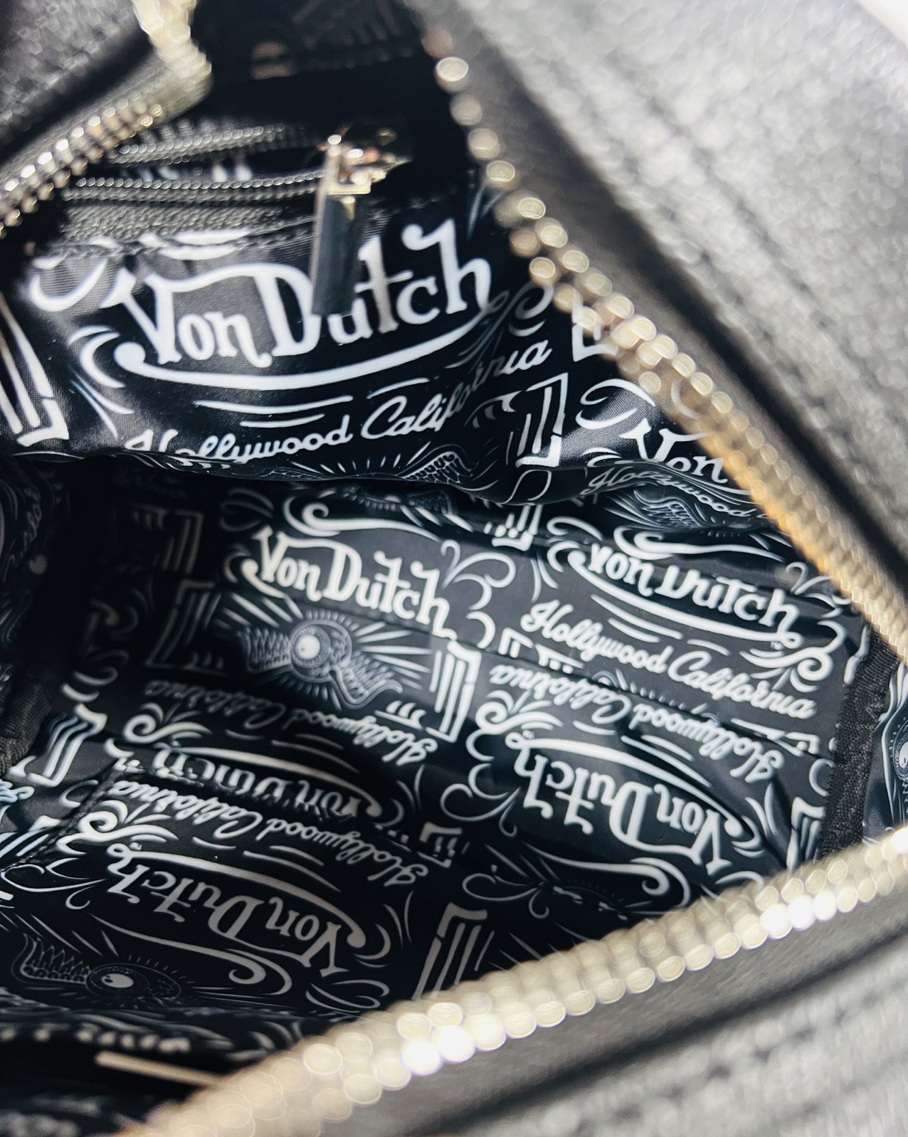 Von Dutch Classic 51 Black & White Flying Eyeball Bowling Crossbody Bag NWT Punk