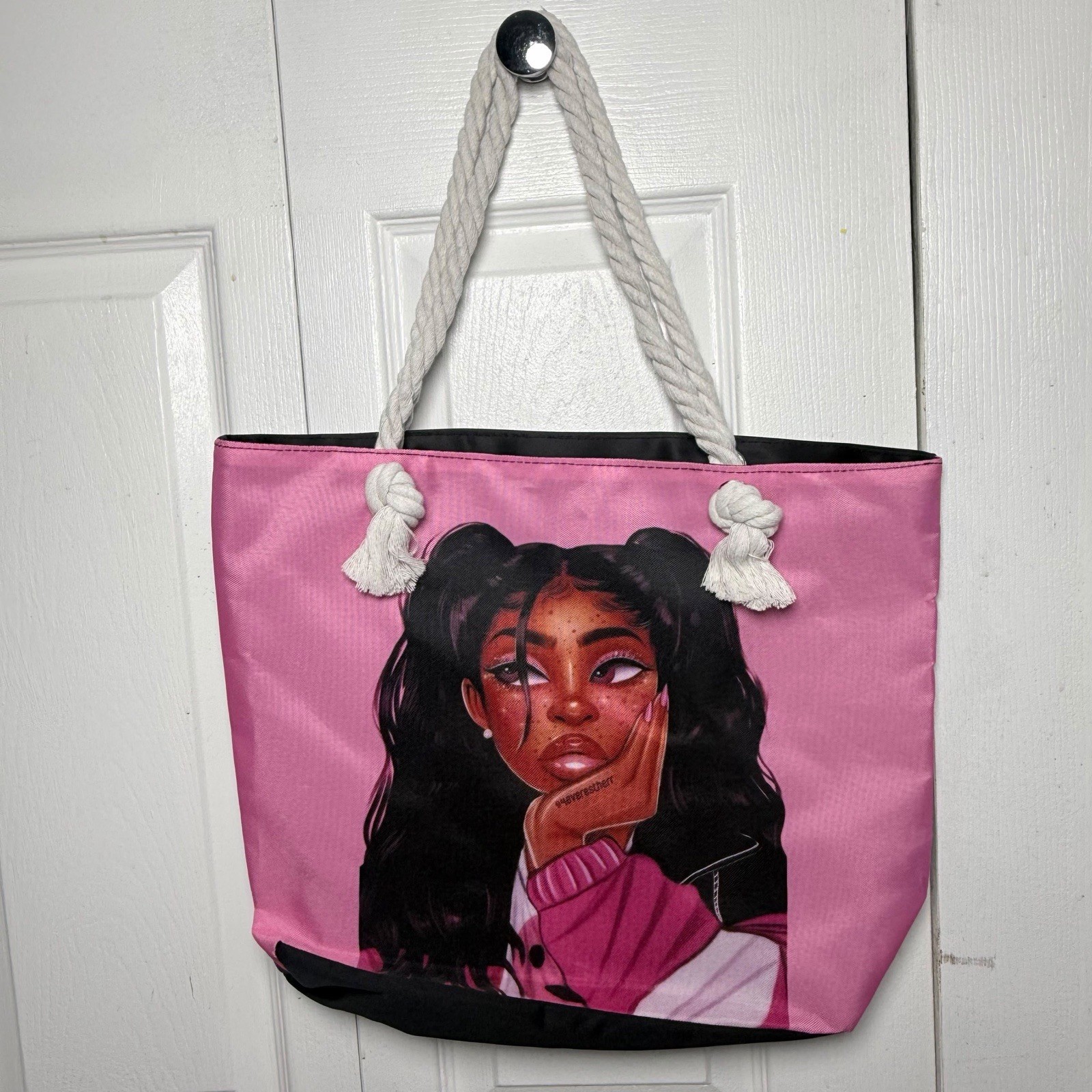 Women’s Multicolor Graphic Print Tote w/ White Rope Handles Pouch Lined Pockets