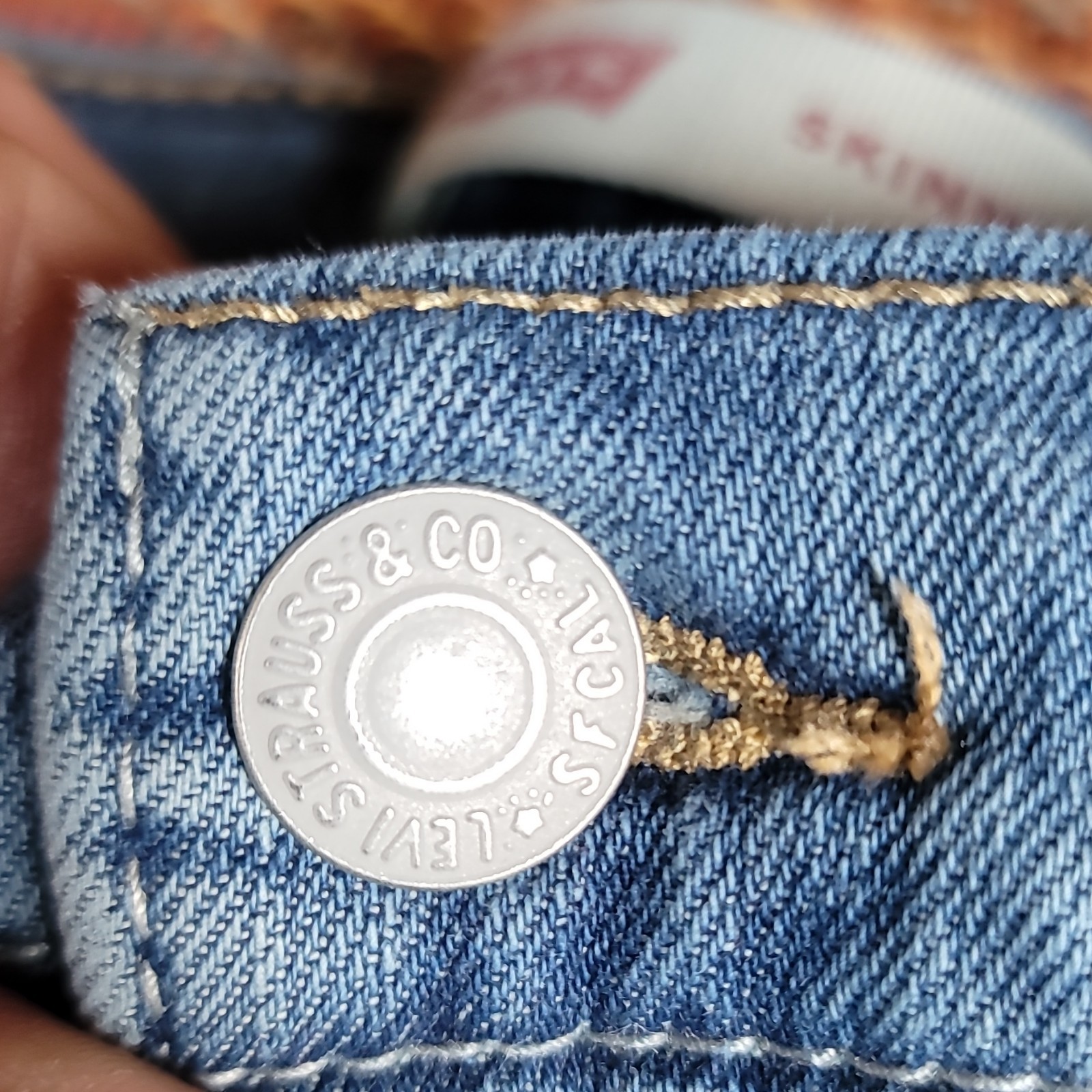 Levi’s Girls Skinny Taper Distressed Jeans Adjustable Waist Blue 8 REG W24 L25