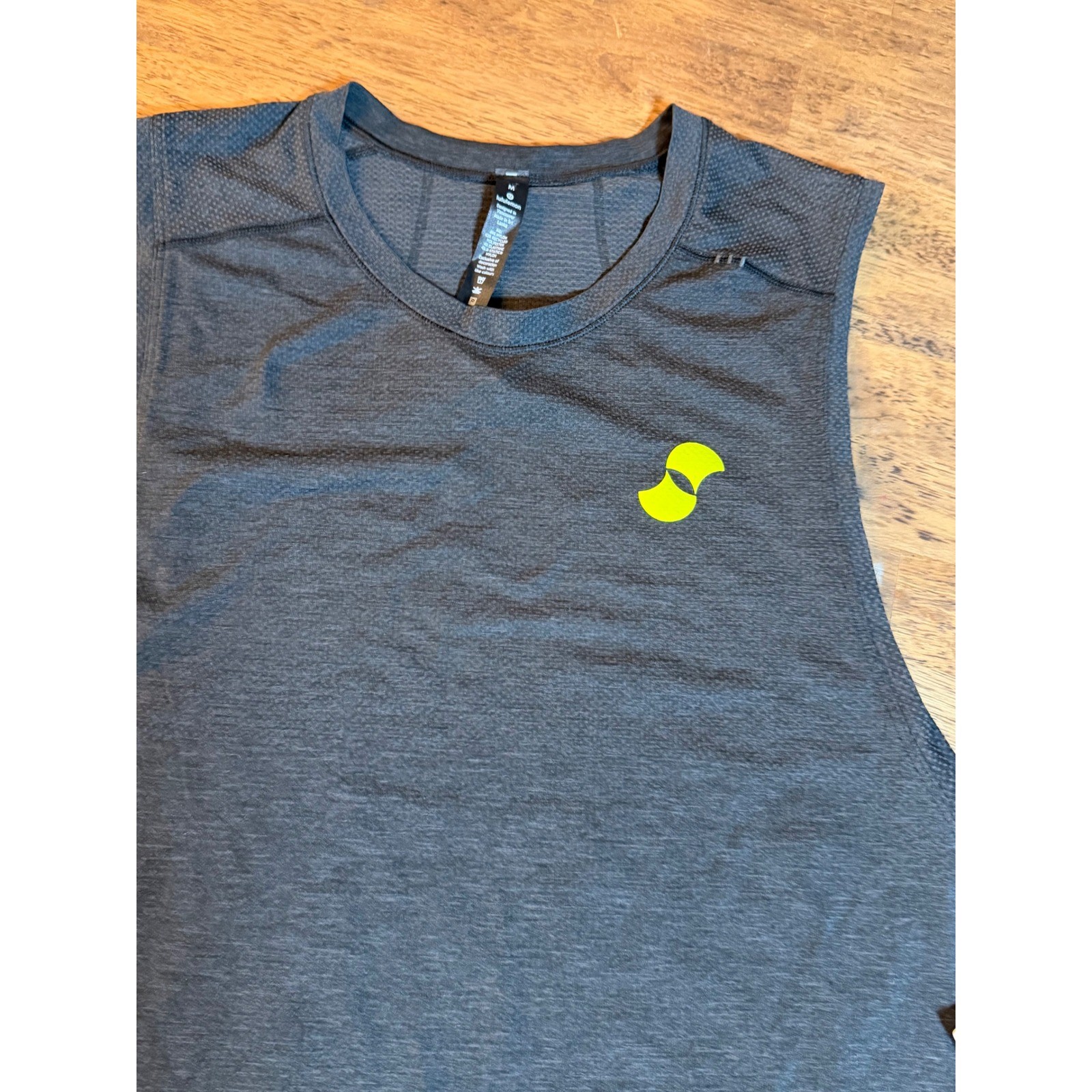 Lululemon Metal Vent Tech Sleeveless 2.0 Tank Deep Coal Black Mens M NEW