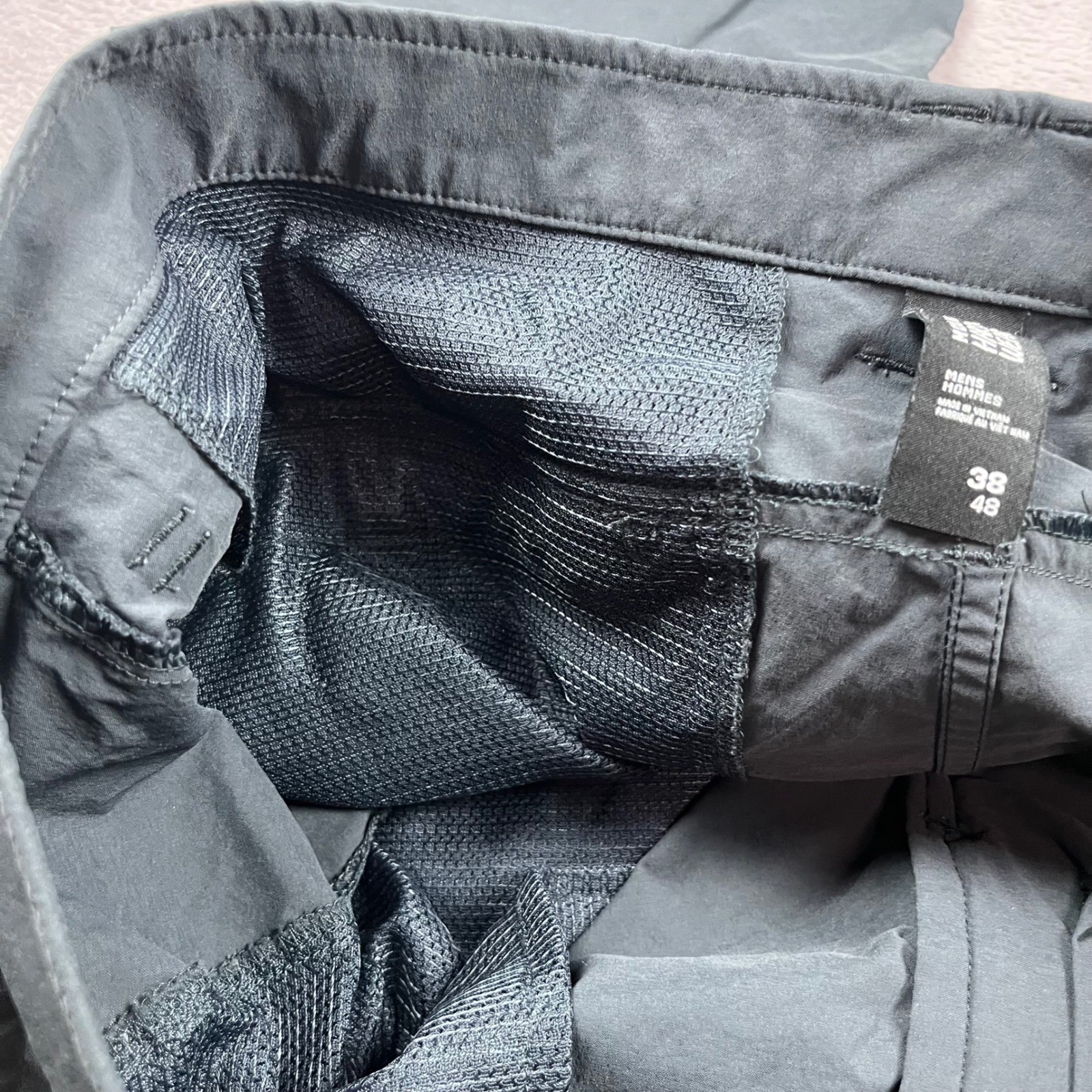 Mountain Hardwear AP Scrambler Pants Mens 38×30 Dark Gray Hiking Climbing OM0767