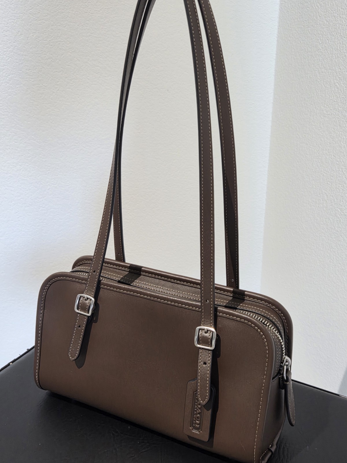Coach Swing Zip Re-edition Shoulder Bag – Maple