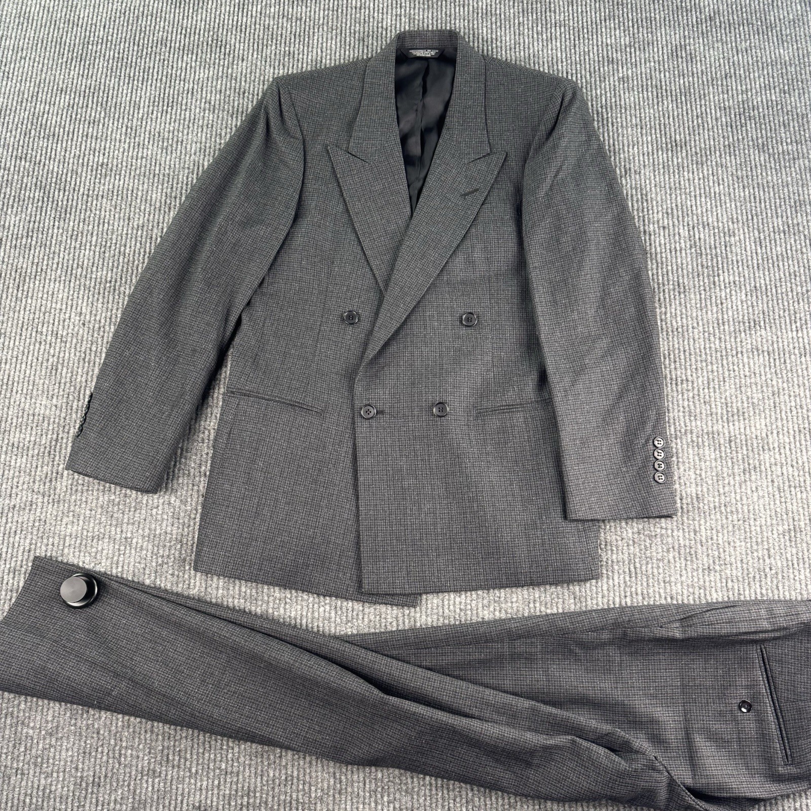 Vintage Pierre Cardin Suit 40 Gray Wool Nailhead Double Breasted Pleated 28×30