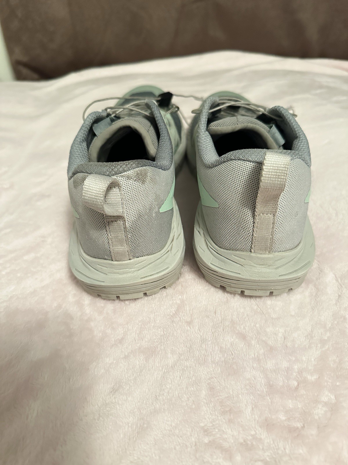 Salomon Mint Green Sense Ride 5 Ortholite Impressions Size 8.5