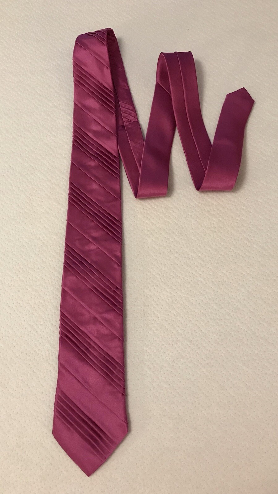 Jhane Barnes Silk Satin Look Neck Tie NEW Pleated Solid Pink 56” x 3 1/4” Formal