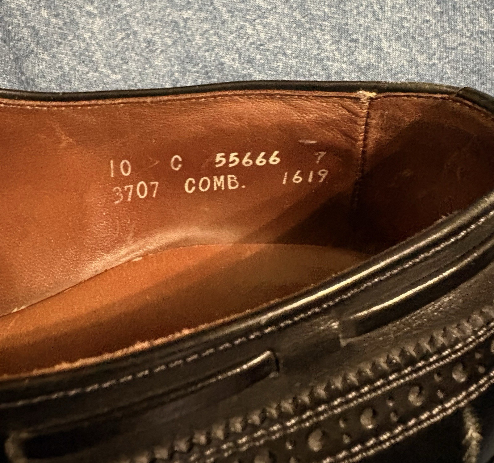 Authentic Allen Edmonds Black Leather Wingtip Brogue Tassel Loafers Men’s 10 C