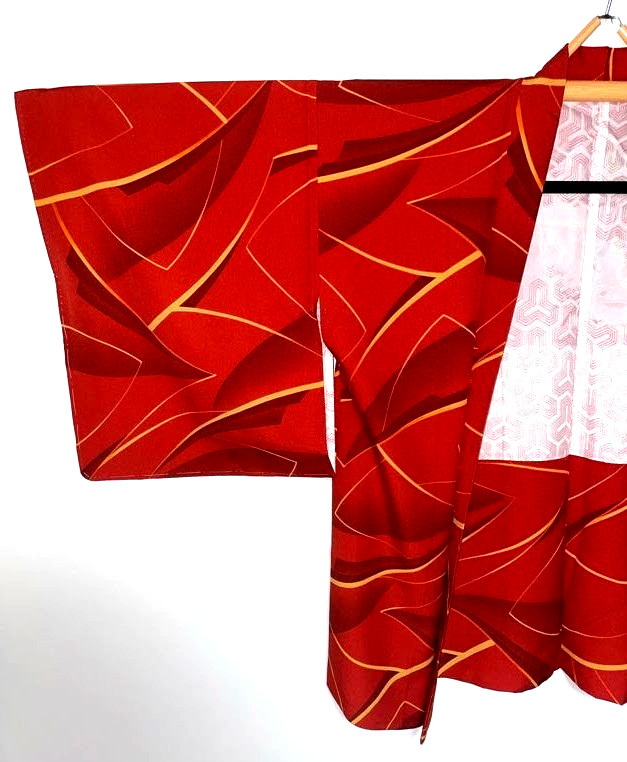 VINTAGE Unused Haori Kimono Jacket Geometric Scarlet M Yuki 26in Unlined Japan