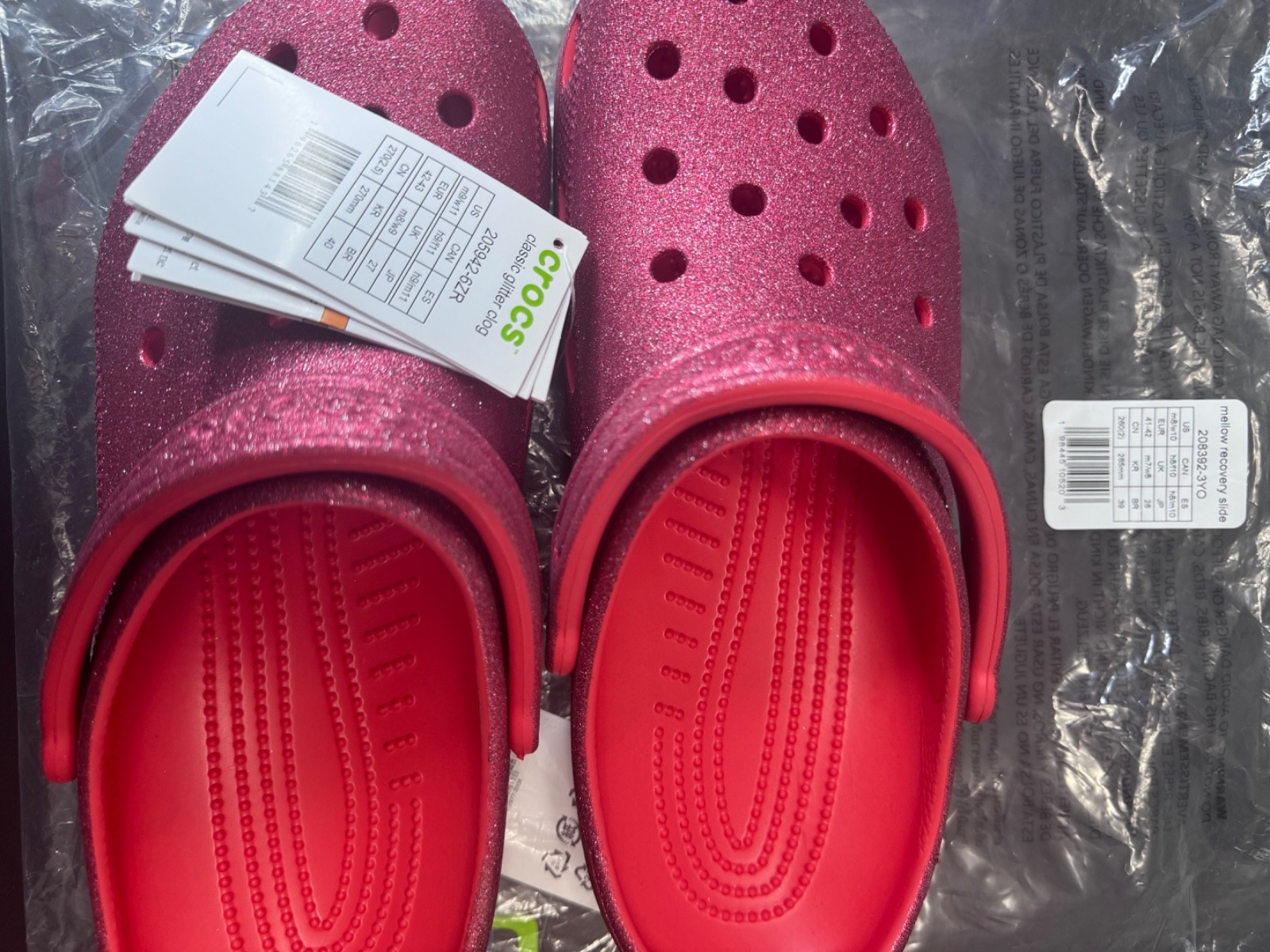 Crocs Classic Red Glitter Clogs Size 11W / 9M Shoes Slip-On Activewear Casual