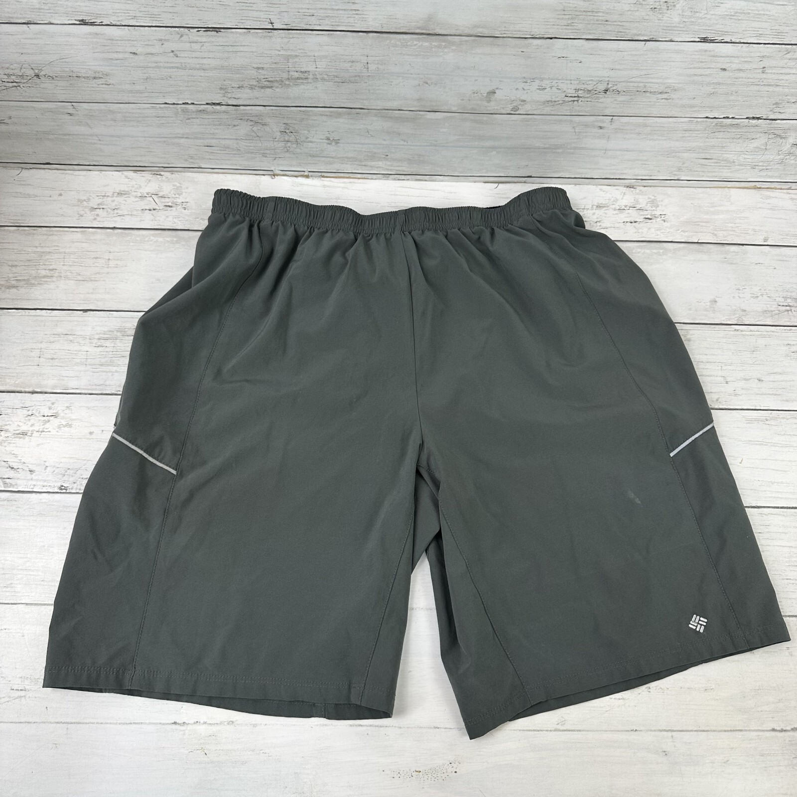Columbia Shorts Mens Small Fishing gray running Outdoor Hiking Casual 28×8.75″