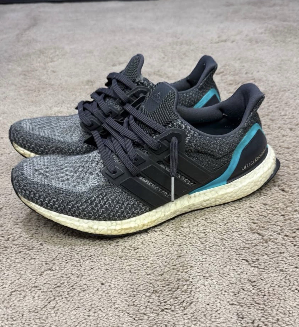 adidas UltraBoost 2.0 Shock Mint Primeknit Lace-Up Low Top Men’s AQ5931
