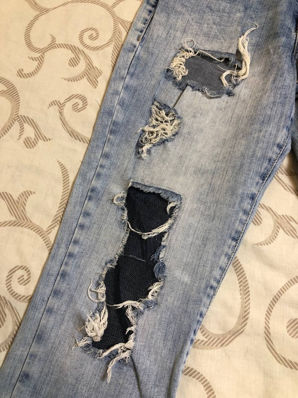 Philipp Plein Jeans 27 Straight Cut Distressed Ripped