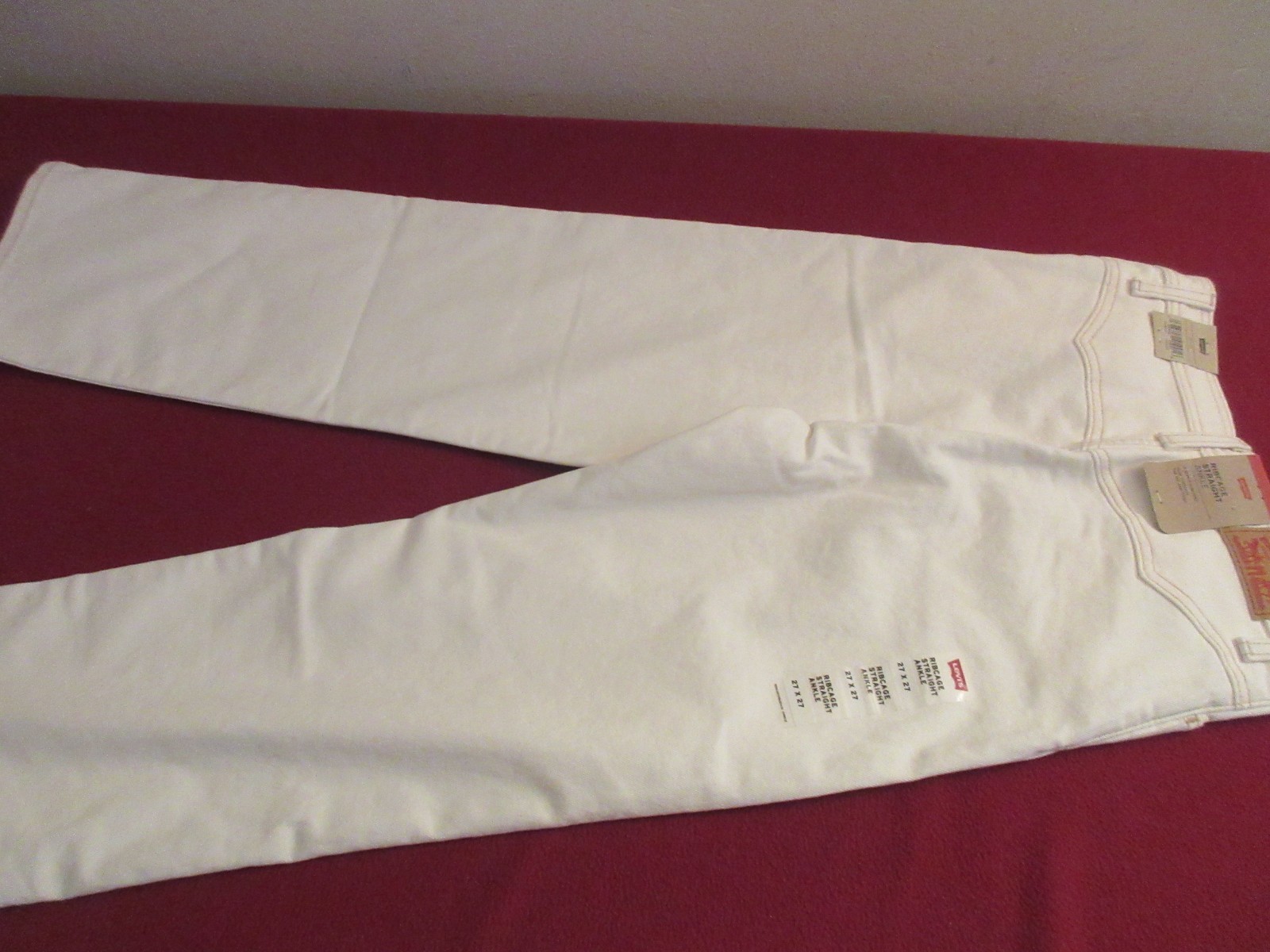 Levis Jeans Women White Denim Ribcage Straight Ankle 27”x27” New w/TGS