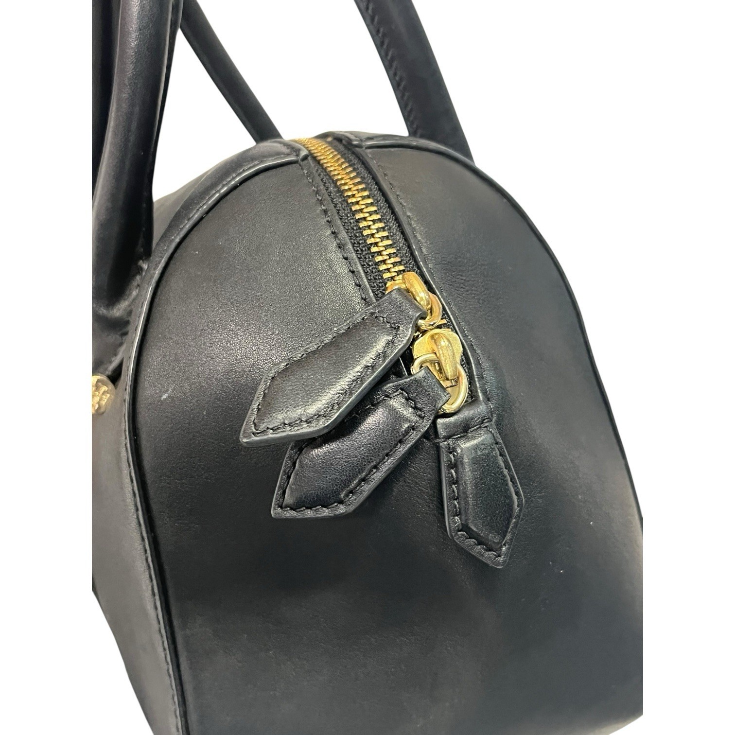 Tory Burch Robinson Satchel Womens Medium Black Leather Top Handle Designer