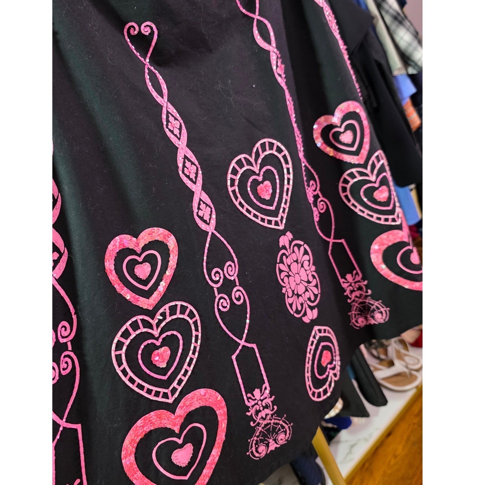 Cadi & Blu Vintage Midi Skirt Womens 8 Black Pink Heart Embroidery Sequin Lace