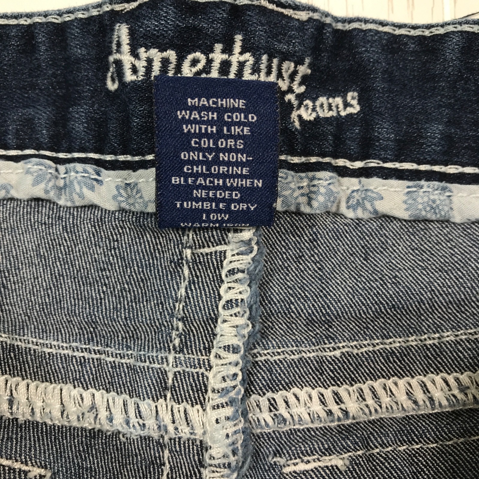 Amethyst Jeans Womens 7 Dark Wash Bootcut Stretch Mid Rise Button Flap Y2K