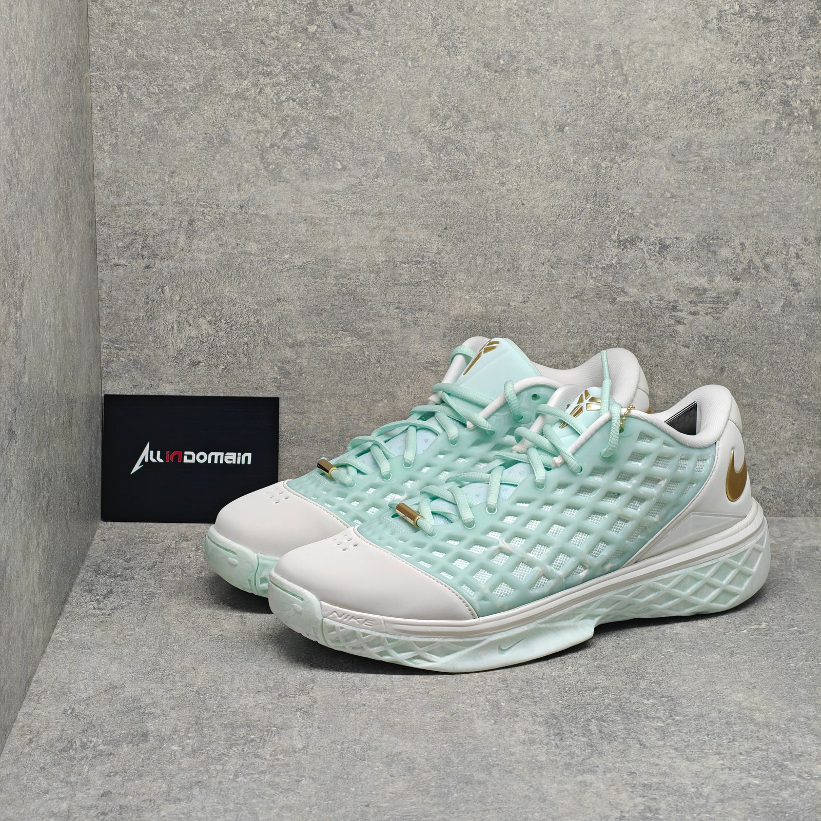 Nike Kobe 3 Low Protro CHBL Unisex Light Turquoise IX2017-100