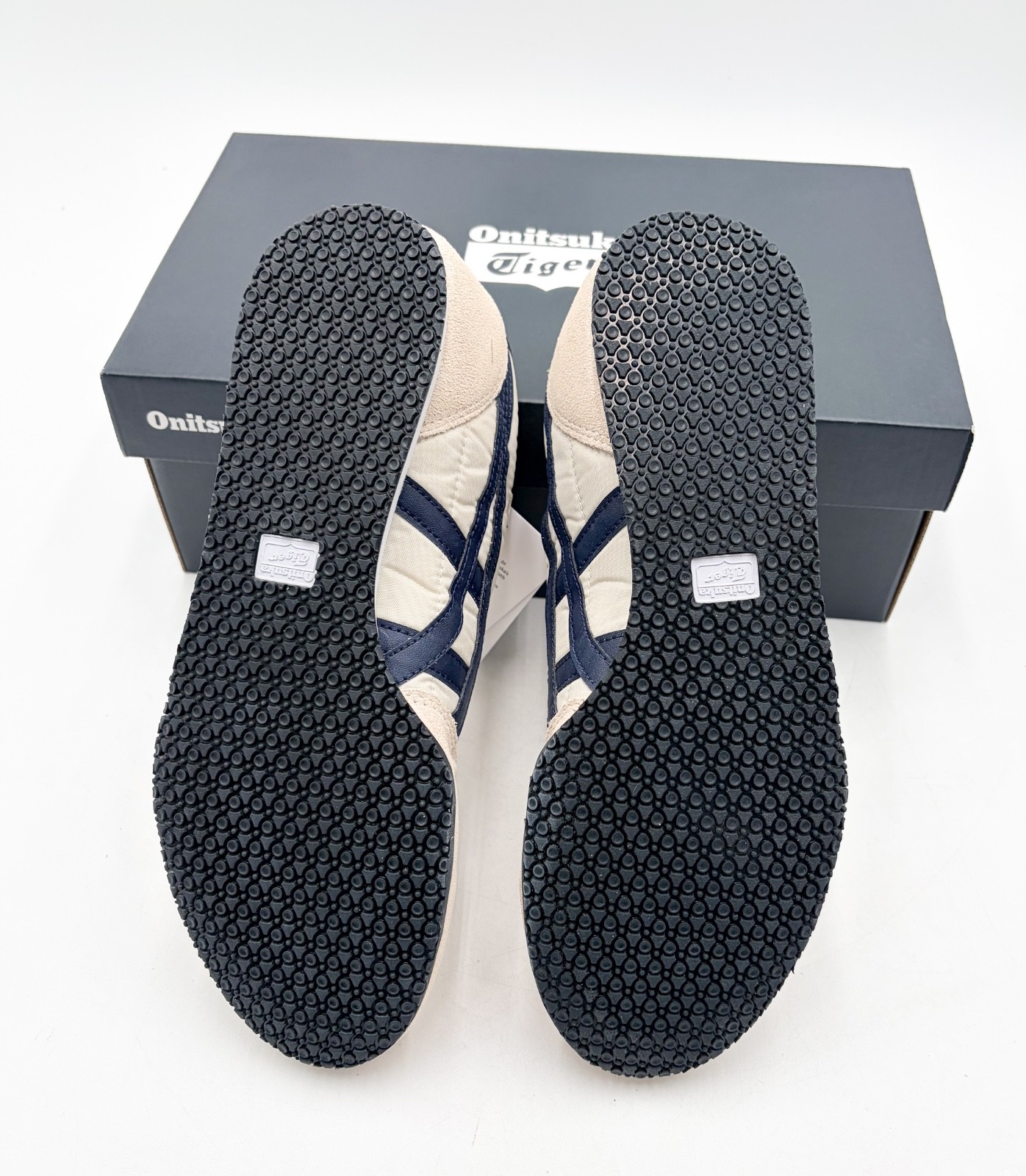 Onitsuka Tiger SERRANO Birch/Peacoat Daily Sneaker (Men’s US 9.5) From US