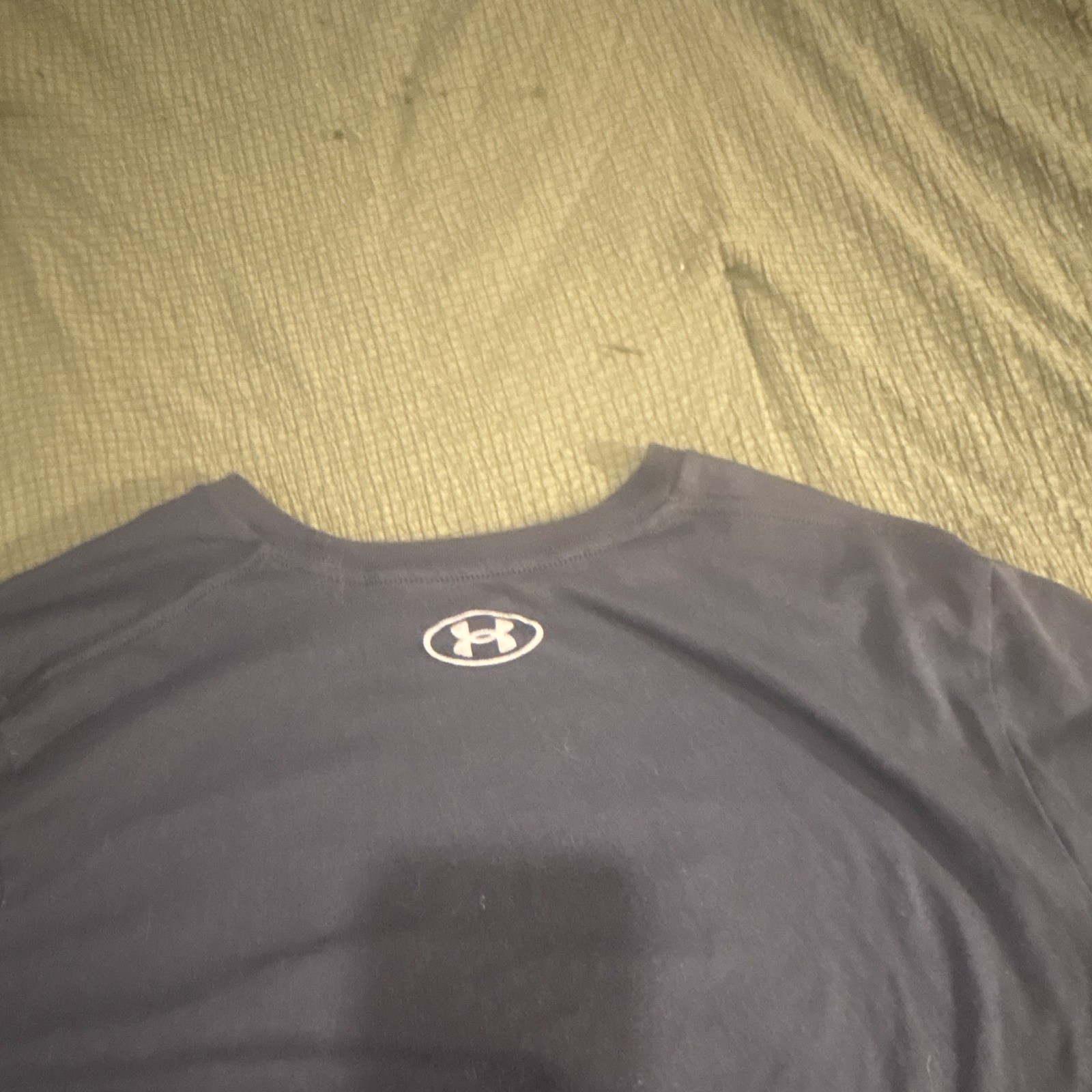 Under Armour Men’s LG black Crew Neck Short Sleeve Loose Fit Logo T-Shirt