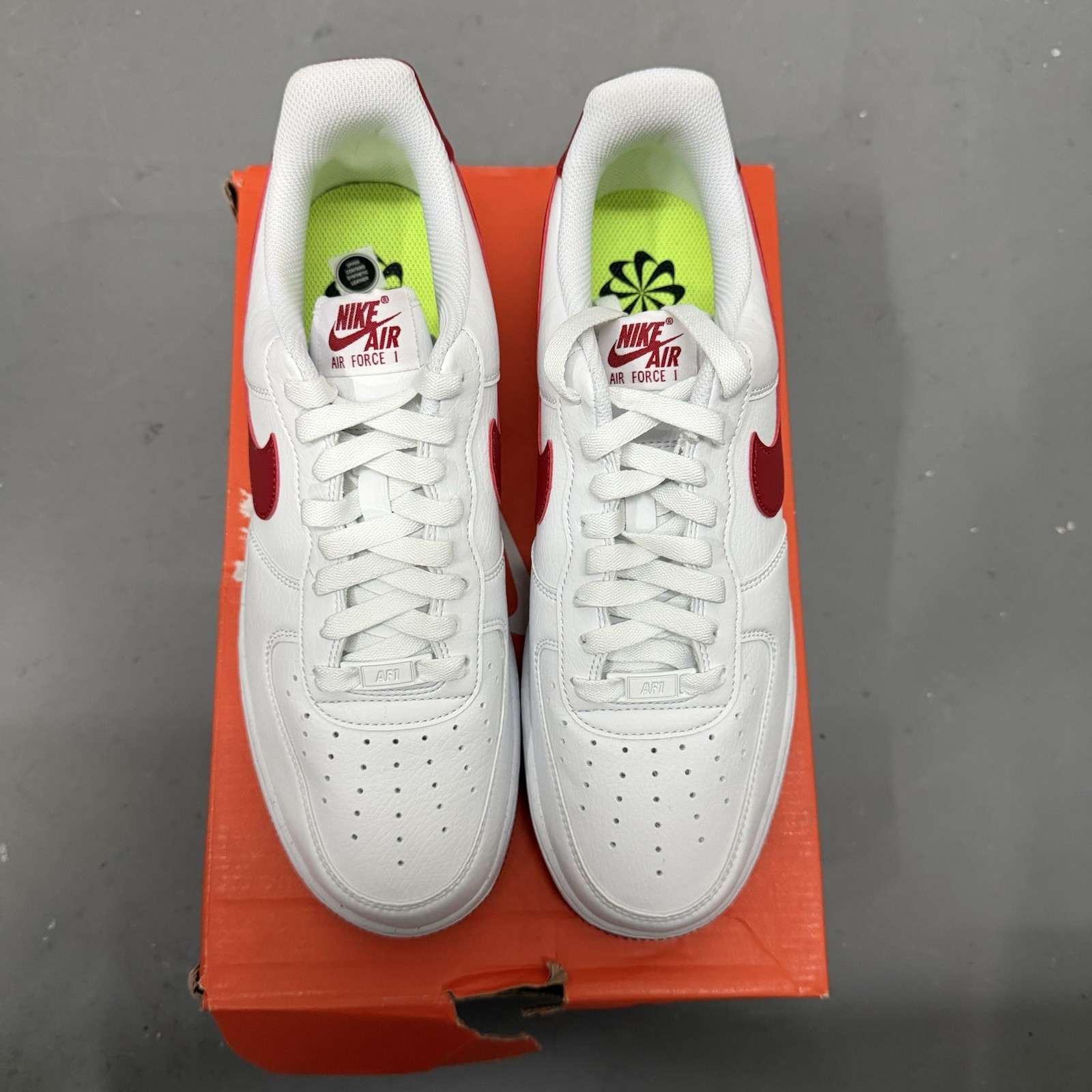 Size 11W / 9.5M – Nike Air Force 1 ’07 SE Next Nature White Gym Red W
