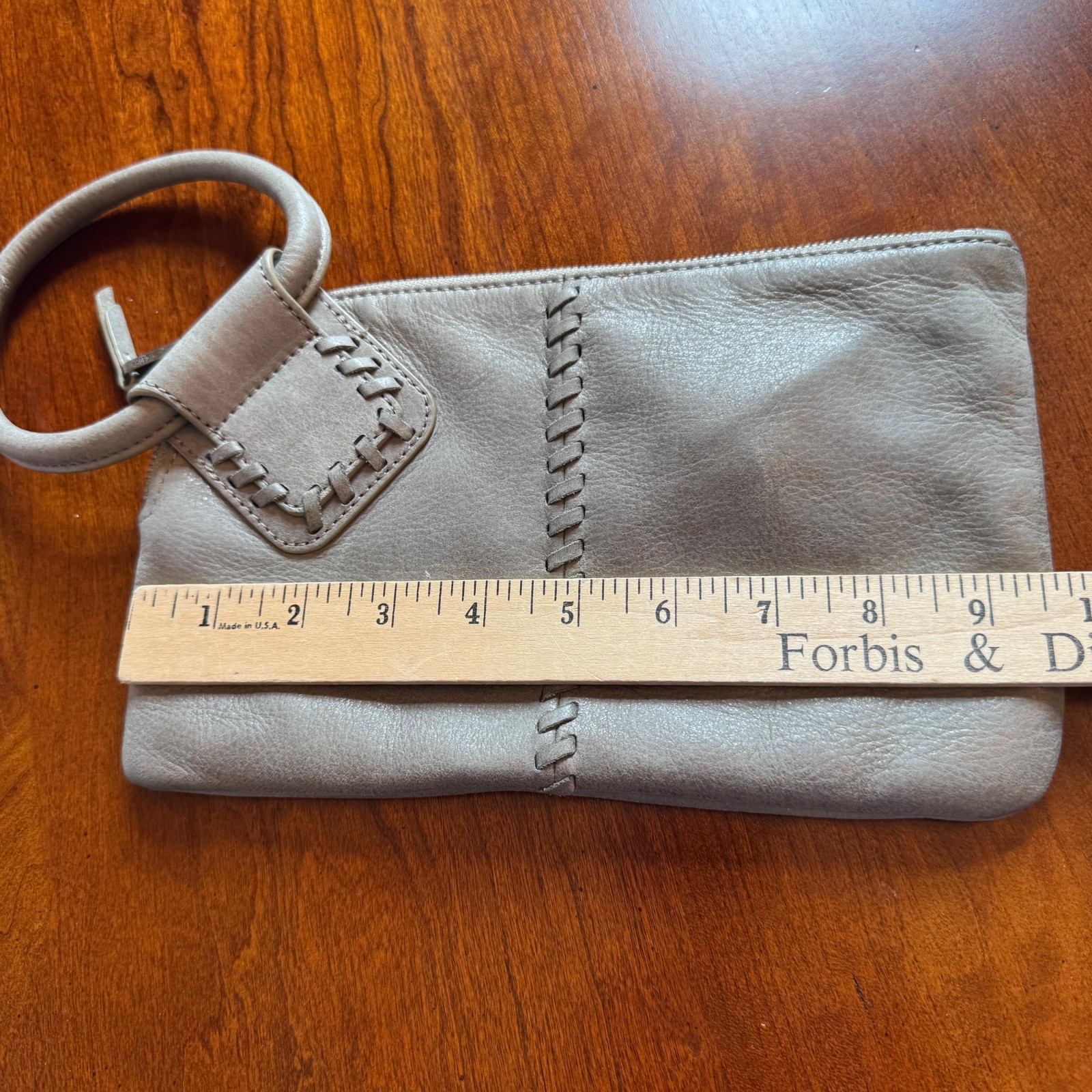Hobo International Sable Gray Leather Wristlet Clutch Circular Handle Zip Wallet