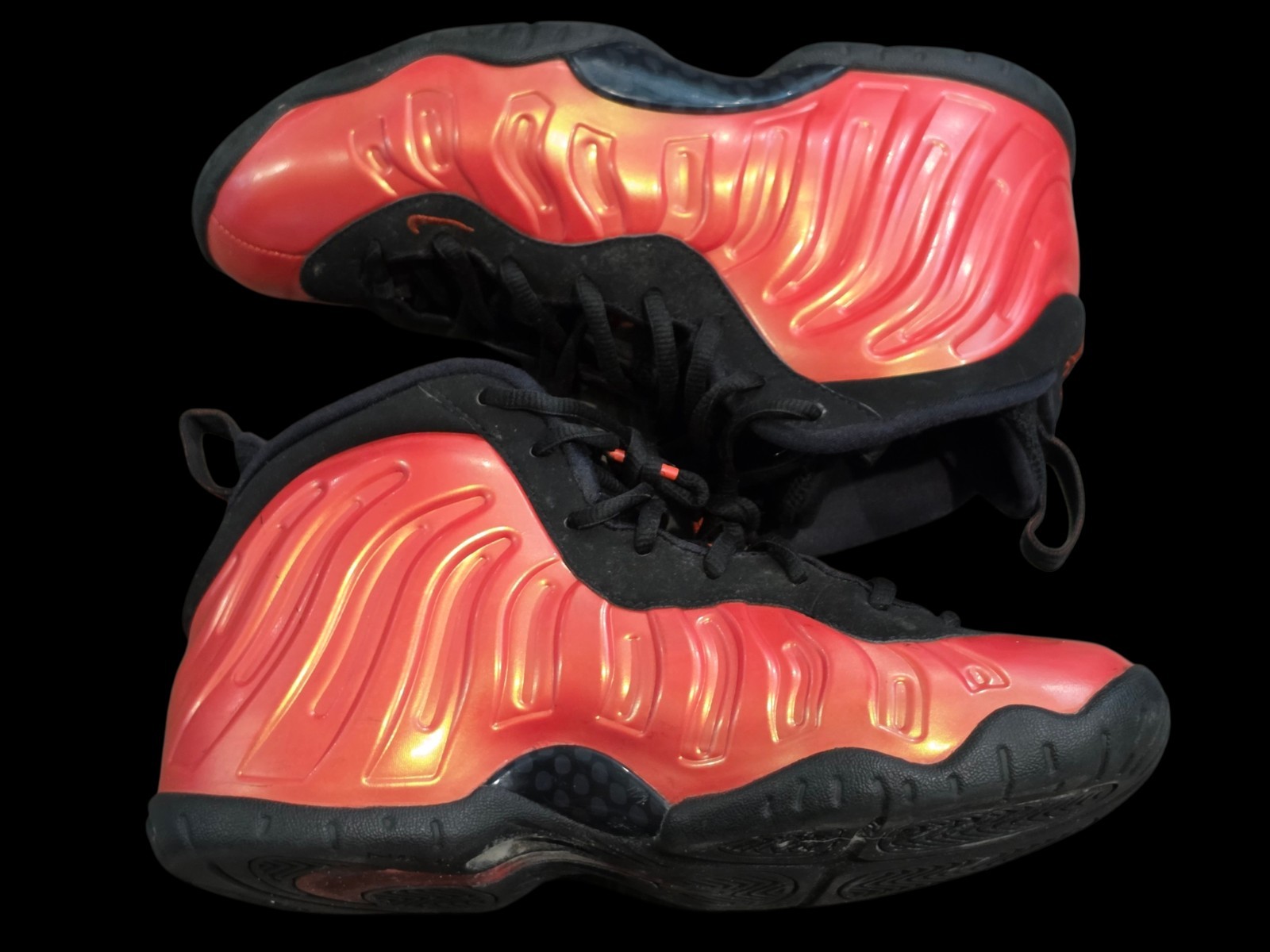 GUC Boys Nike Air Foamposite One Shoes 644791-603 “Habanero Red” Size 6y (A10)