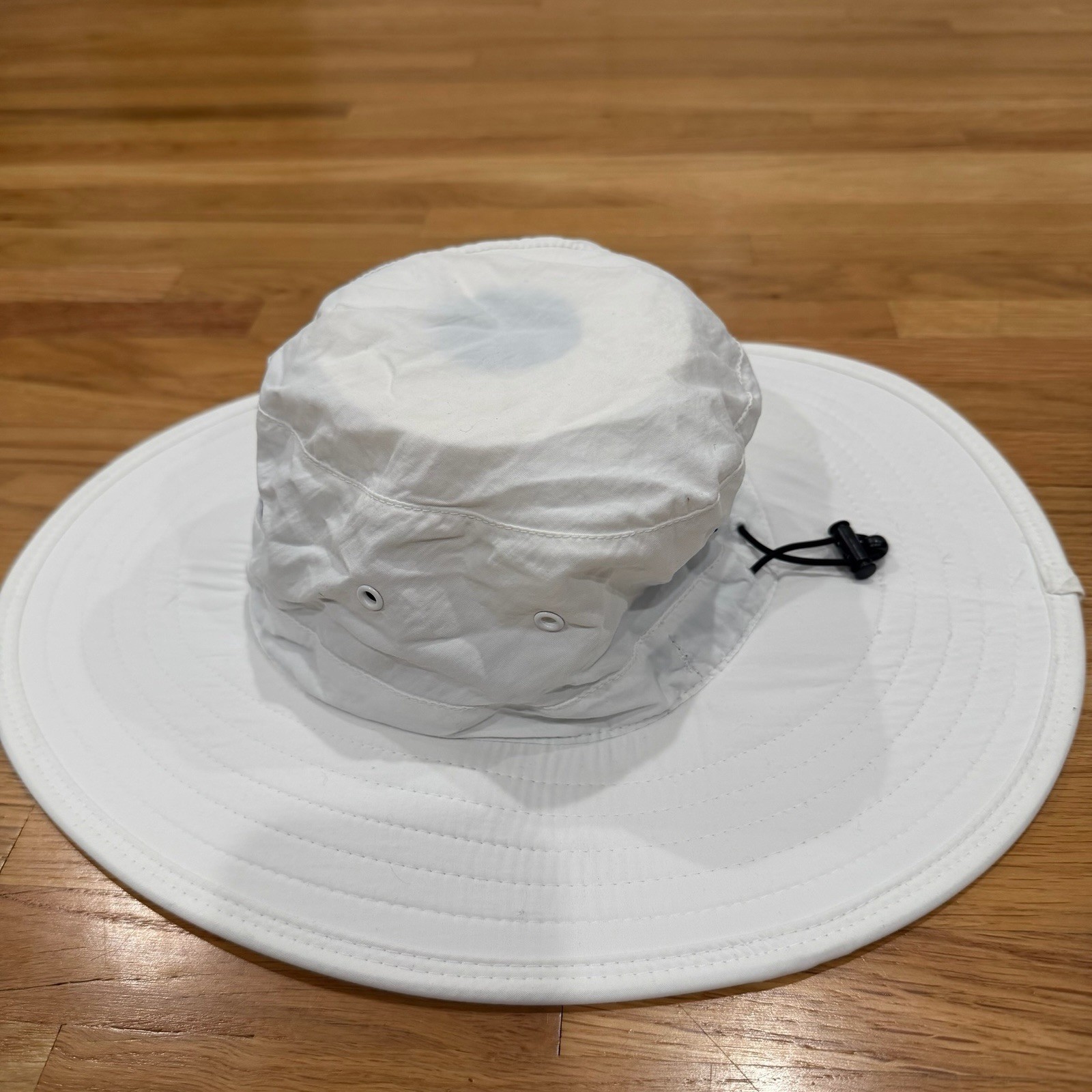 Figure eight Yacht Club Patch Bucket Hat