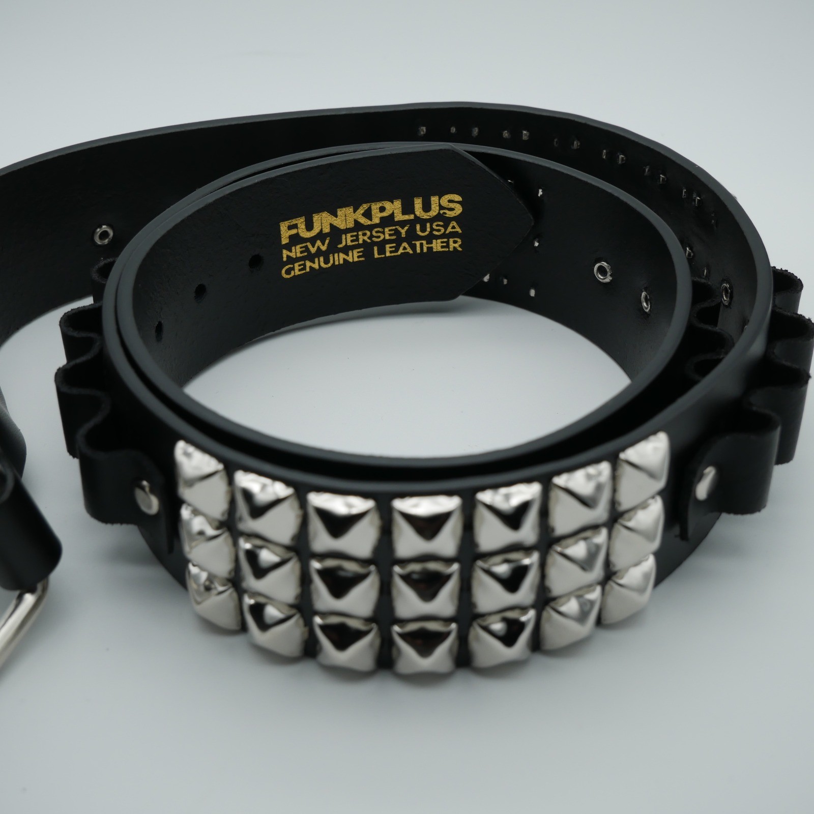 Funk Plus Mens Black Leather 3 Row Pyramid Studded Belt Bullet Loops XXL USA