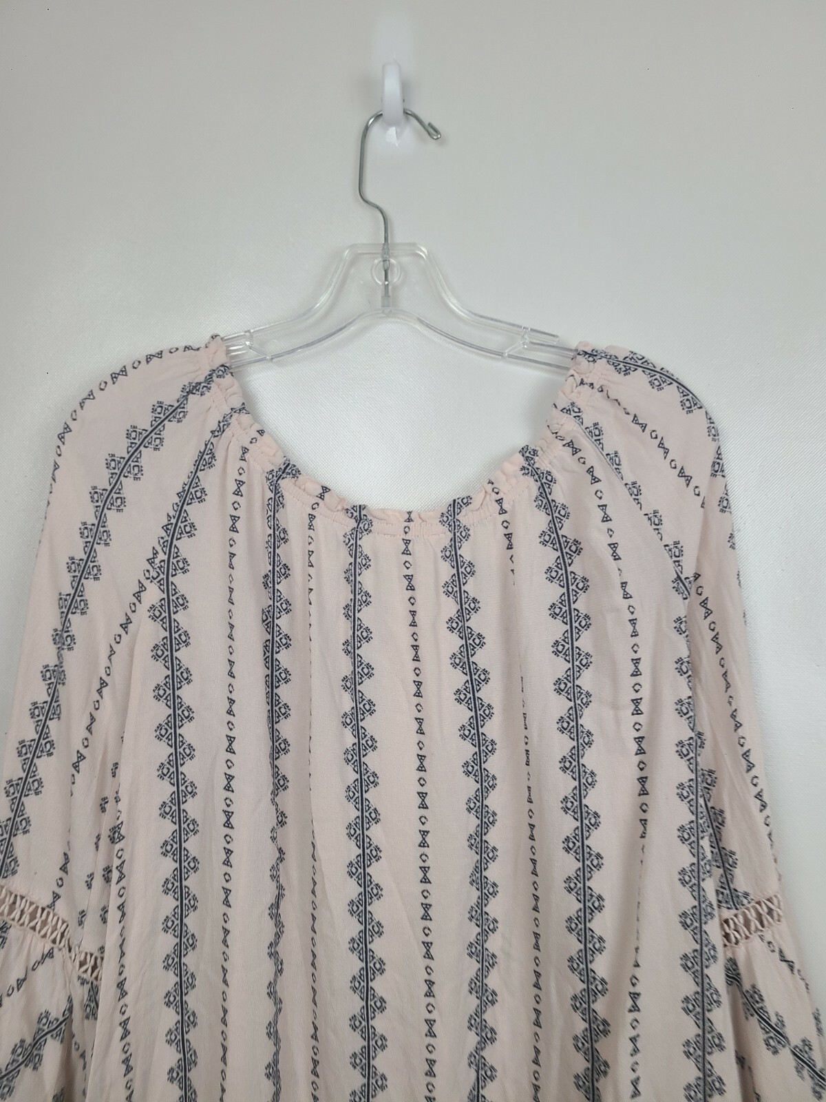 Blu Pepper BOHO Cottagecore Top Large Pale Pink Printed Crochet Bell Sleeve