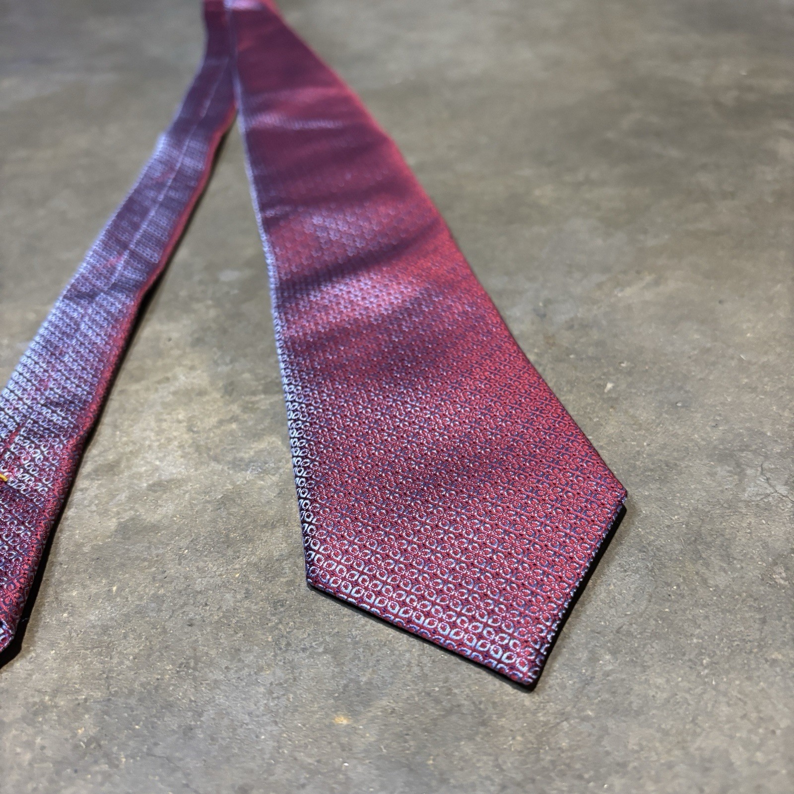 Eton Red Geometric Floral Shiny Silk Men’s Designer Tie Made in Italy