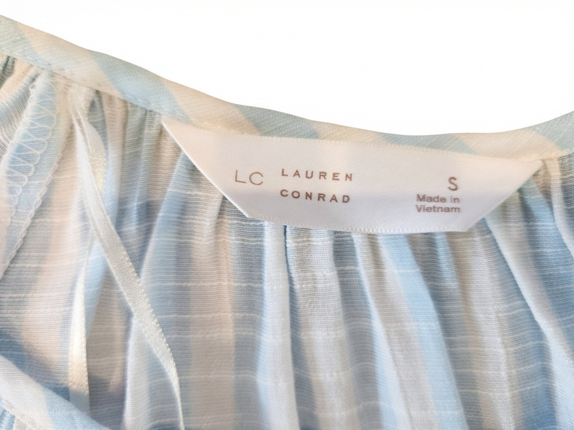 Lauren Conrad blue and white button-down top SIZE SMALL