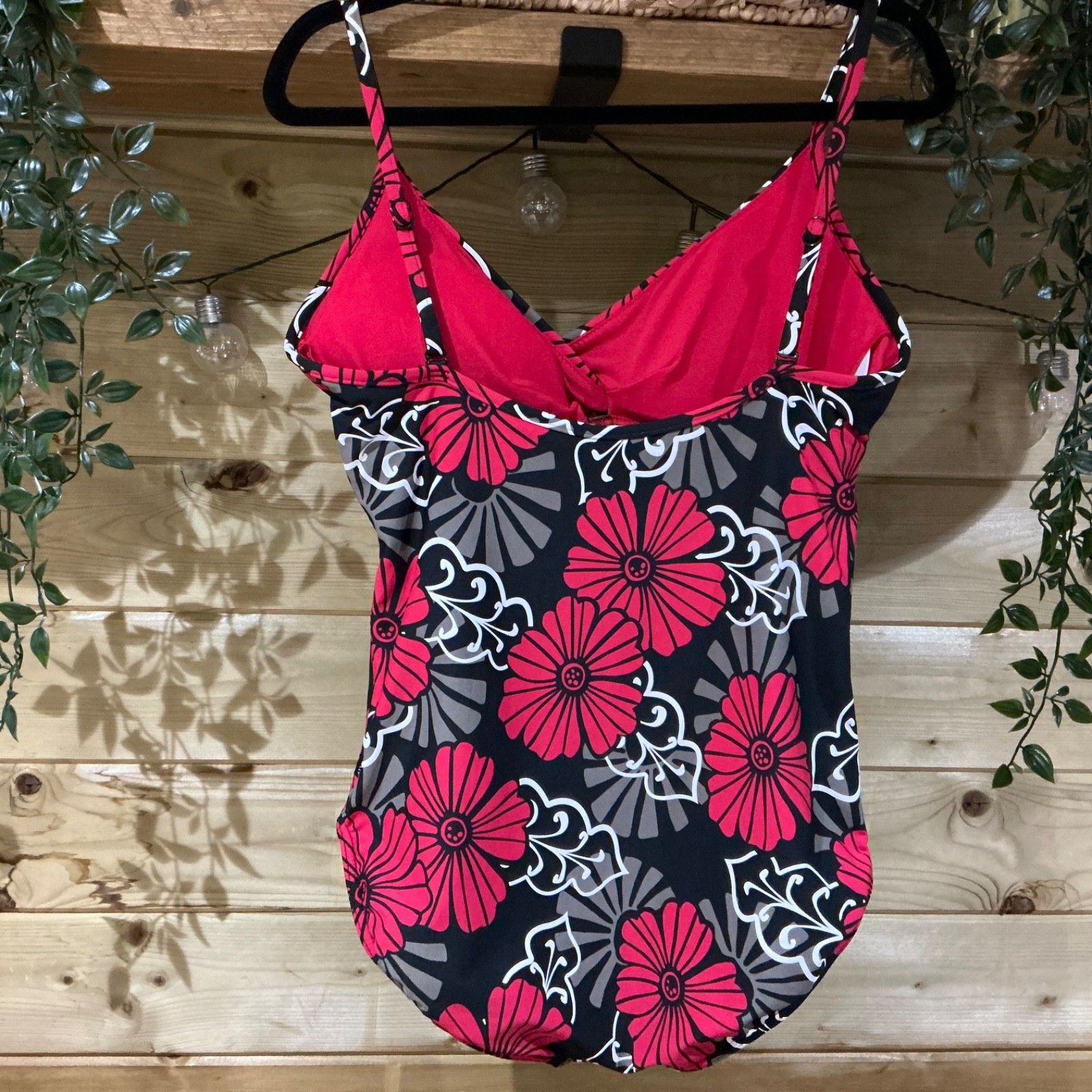 Seafolly Black Red & White Patterned Multi-way Strap Swimsuit Size 16