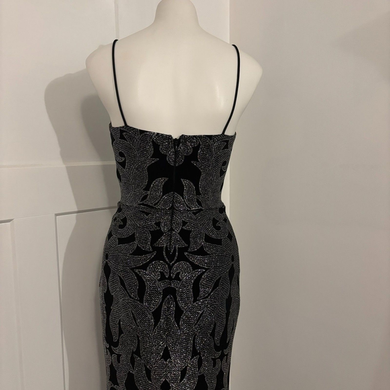 B&A by Betsy & Adam Sparkly Silver and Black Formal Baroque Evening Gown Dress