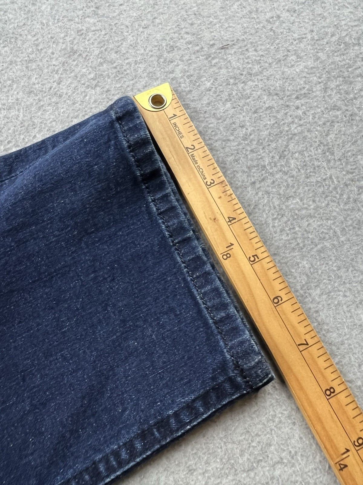 Diesel Men’s Thommer Slim Fit Jeans W40 L32 ***(tag says 38) RE067 Dark Blue NWT