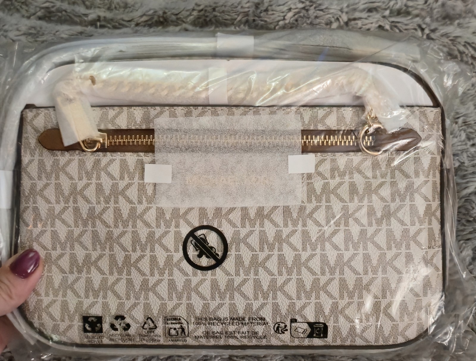 White W/ Gold Michael Kors Jet Set Bag Brand New W Tags