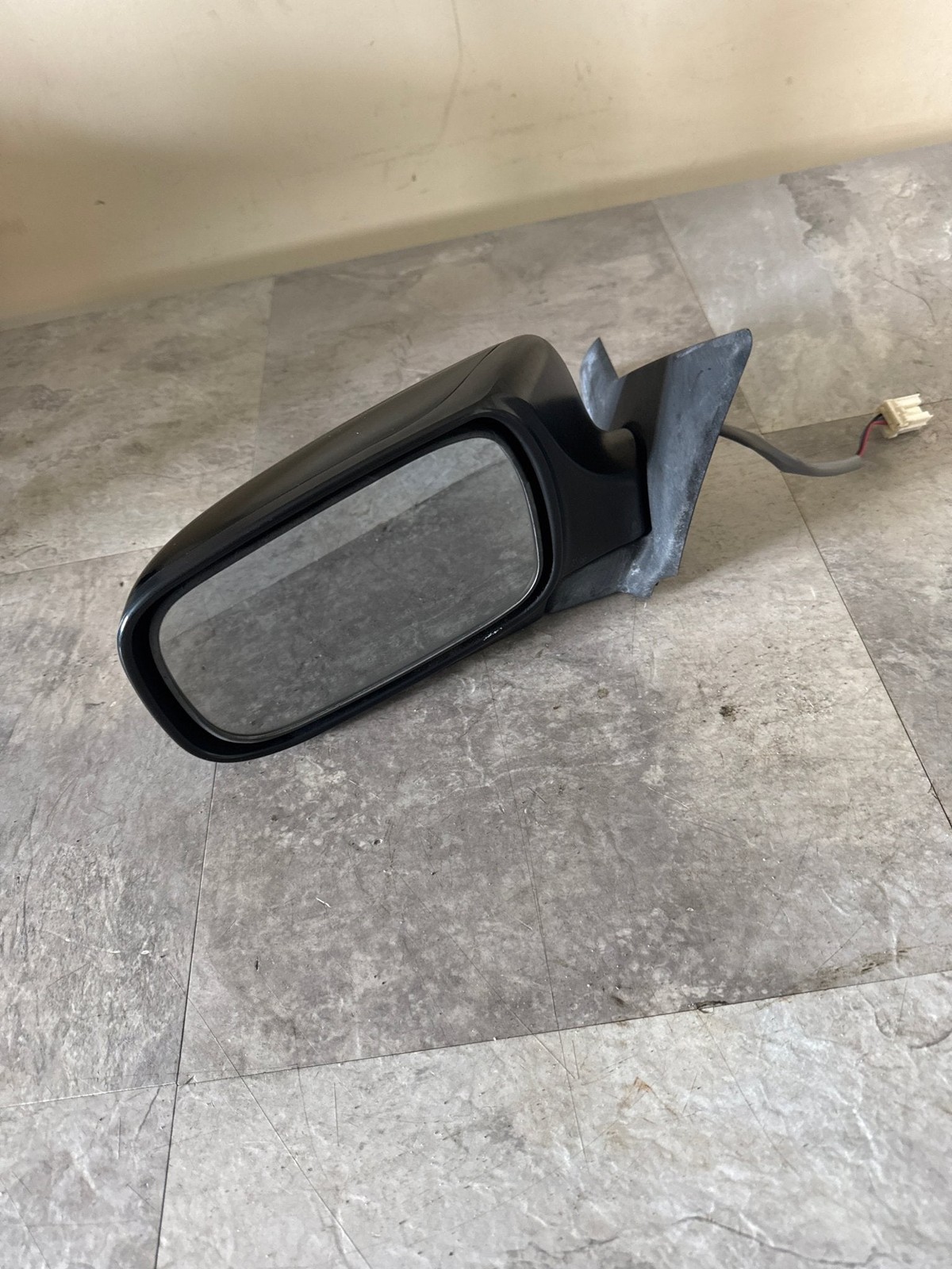 2002-2007 Subaru Impreza WRX STi OEM LH Driver Side Mirror Assembly