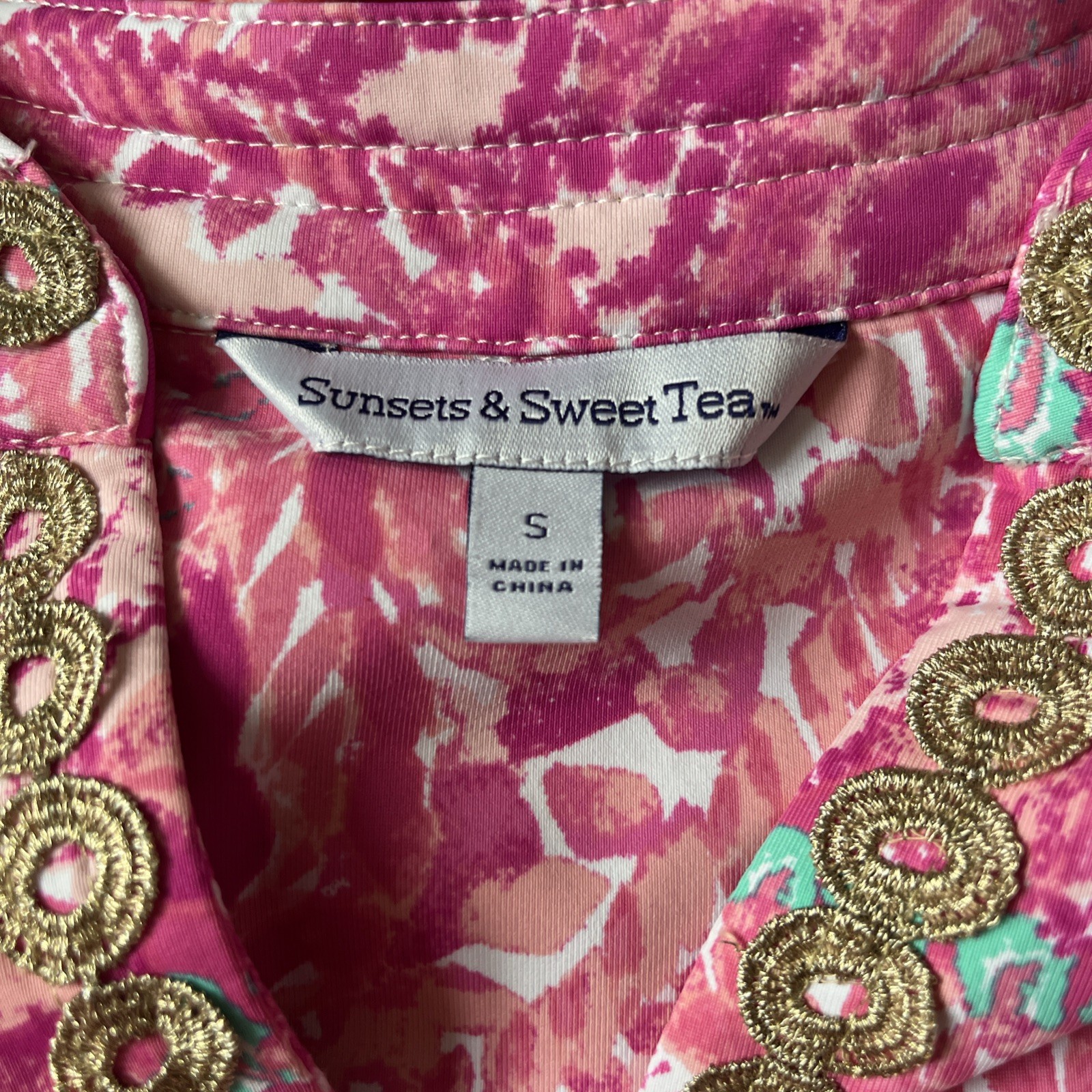 Sunsets & Sweet Tea SZ S Floral Anywhere Dress Pink Sheath Gold Trim (4)