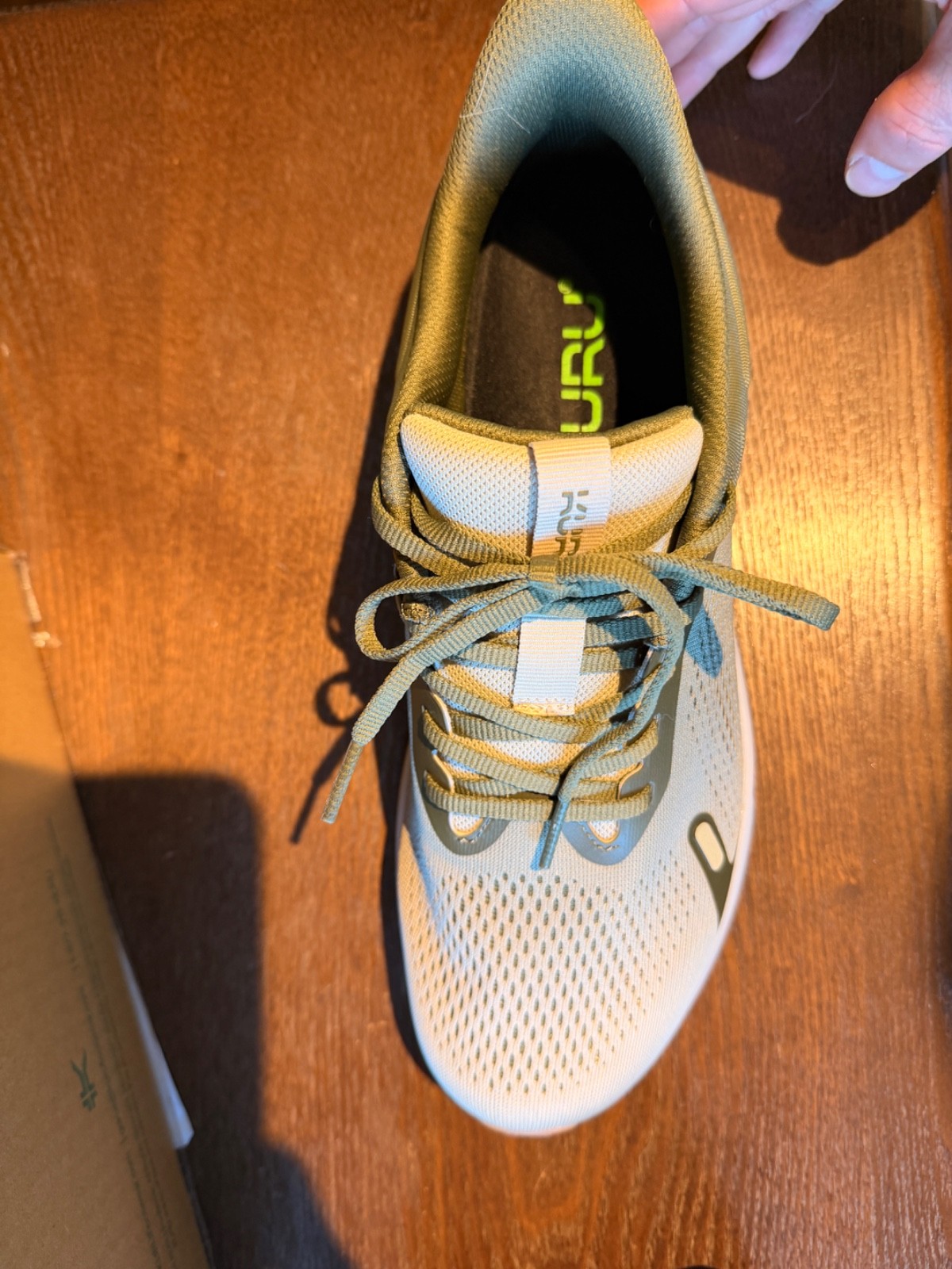 Kuru Atom Fusion Shoes – Size 9 – Green