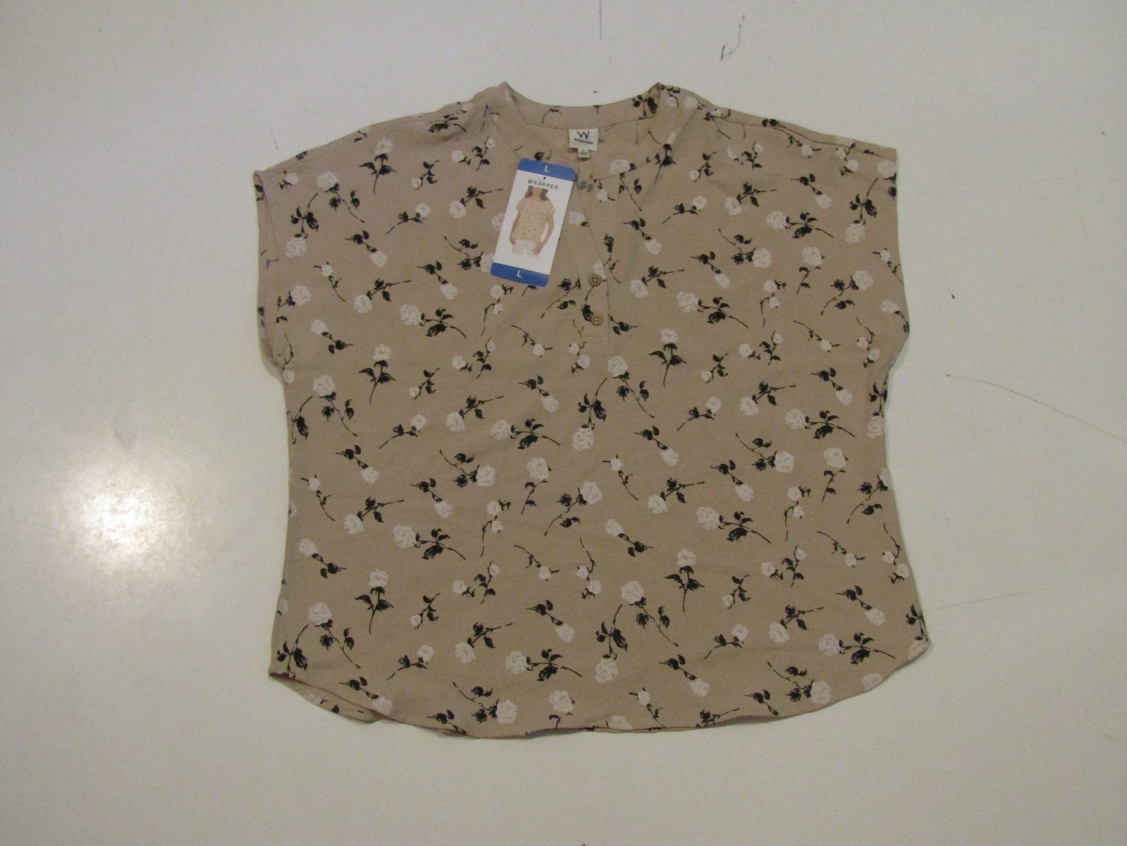 WRAPPER Tan Floral Button Up S/S Blouse Size Large L NWT
