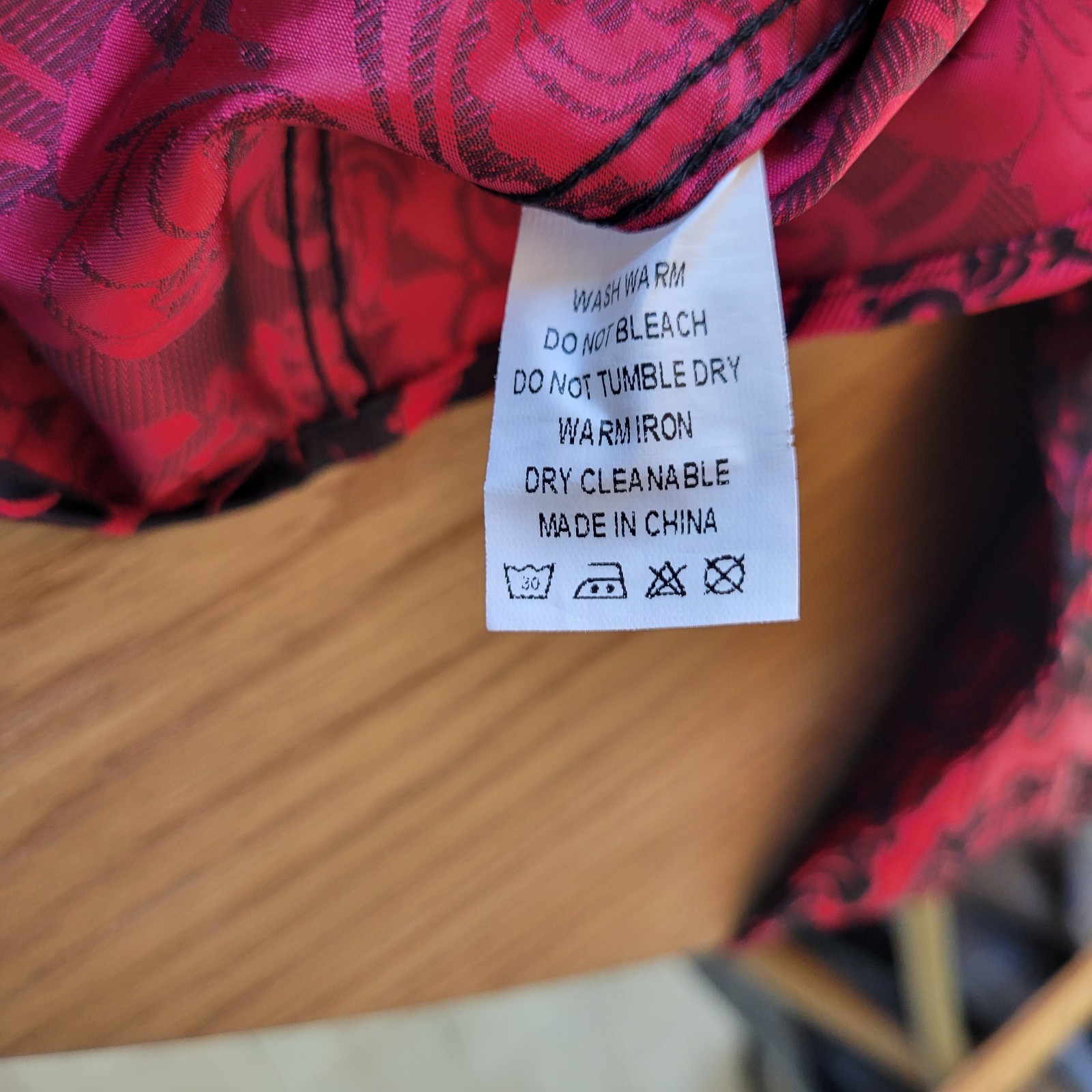 Barry Wang Long Sleeve Shirt 3XL Floral Red Black Metallic Shiny Silk Button Up