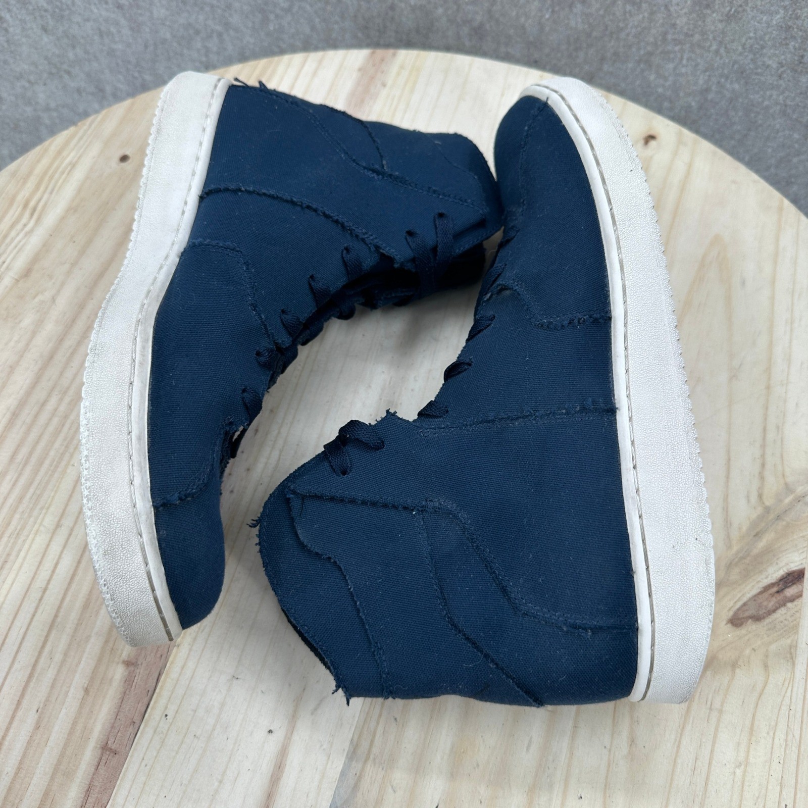 Jordan Westbrook 0.2 Obsidian Mens 11.5 Navy Blue Canvas High Top Sneakers