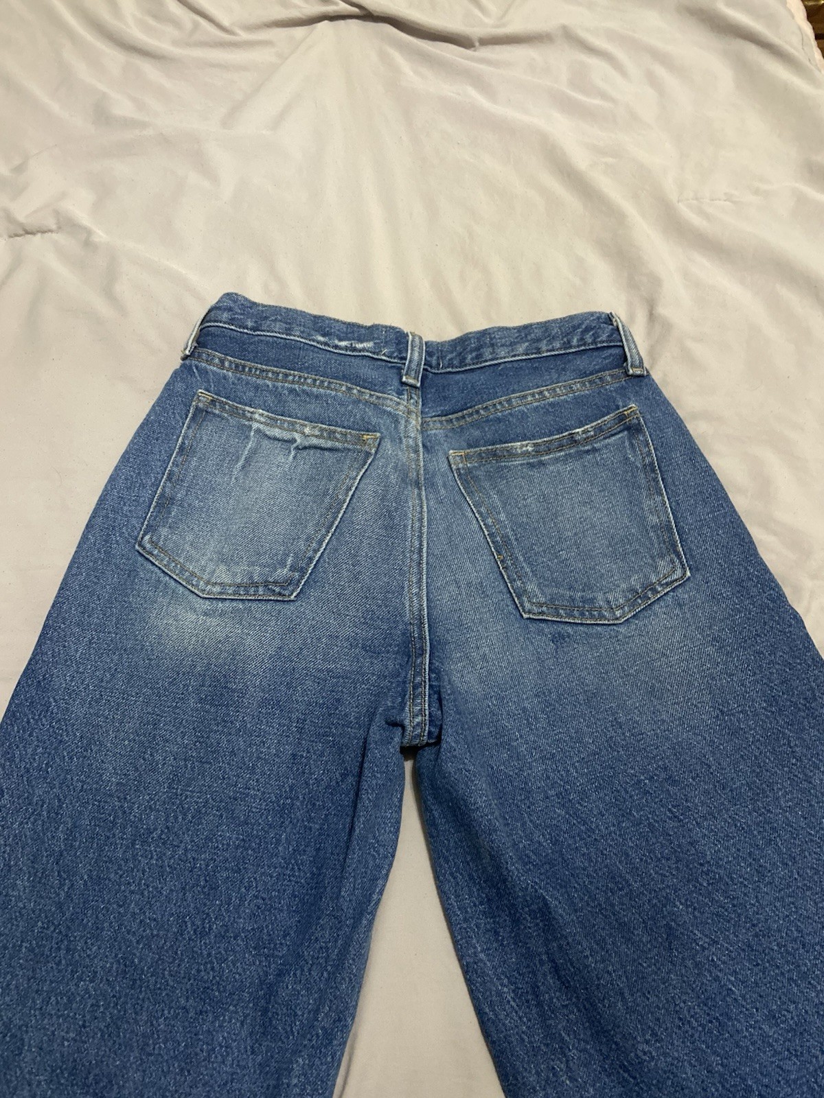 Universal Thread Women’s Denim Blue Jeans 90s Baggy Midrise Size 00S Inseam 27in