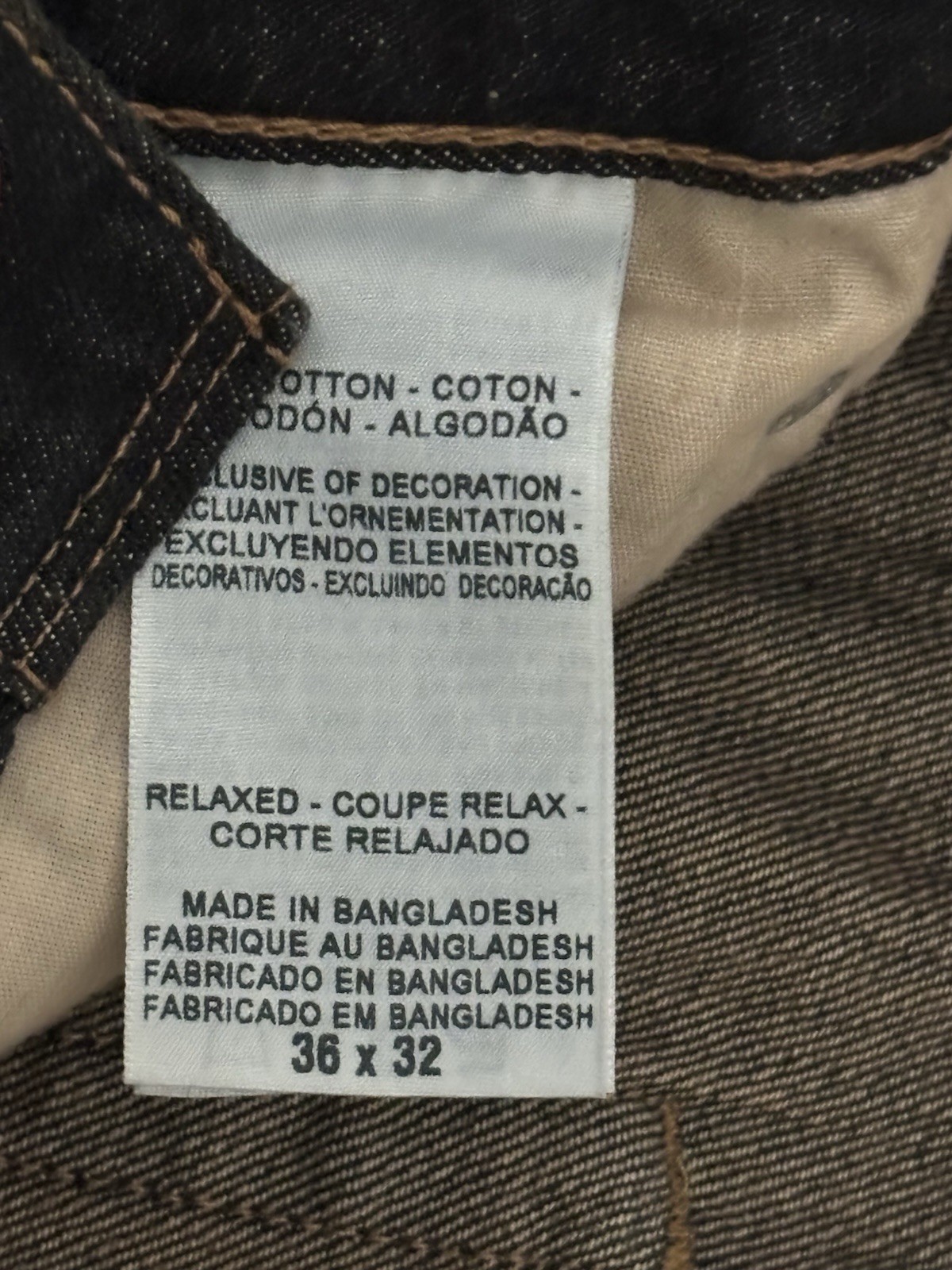 Signature Levi Strauss Men’s Size 36×32 Relaxed Fit Jeans Euc