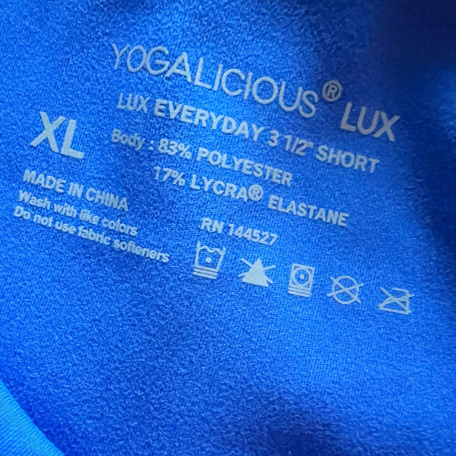 Yogalicious Womens Lux Everyday 3 1/2 Athletic Shorts Size XL Blue