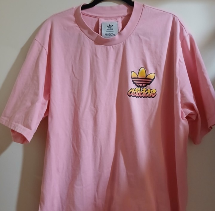 adidas Originals Jeremy Scott JS Tee Pink Graphic Logo T-Shirt Size L