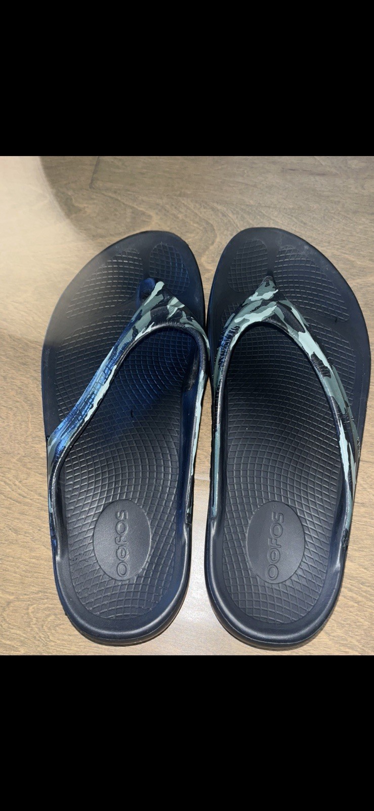 Oofos OOlala Thong Limited Women’s Size 11 Black Camo Thong / Recovery Sandals