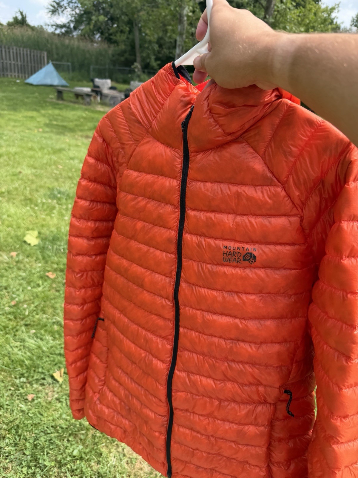 Men’s Large Mountain Hardware Ghost Whisperer UL Hoody